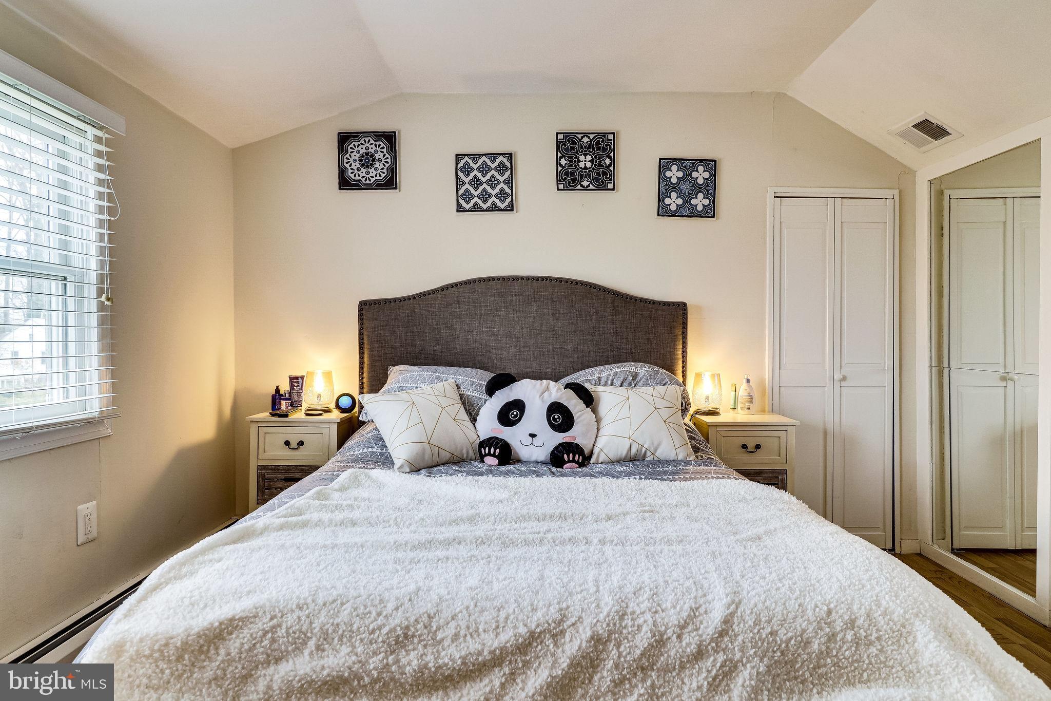 PIMMIT HILLS - Residential