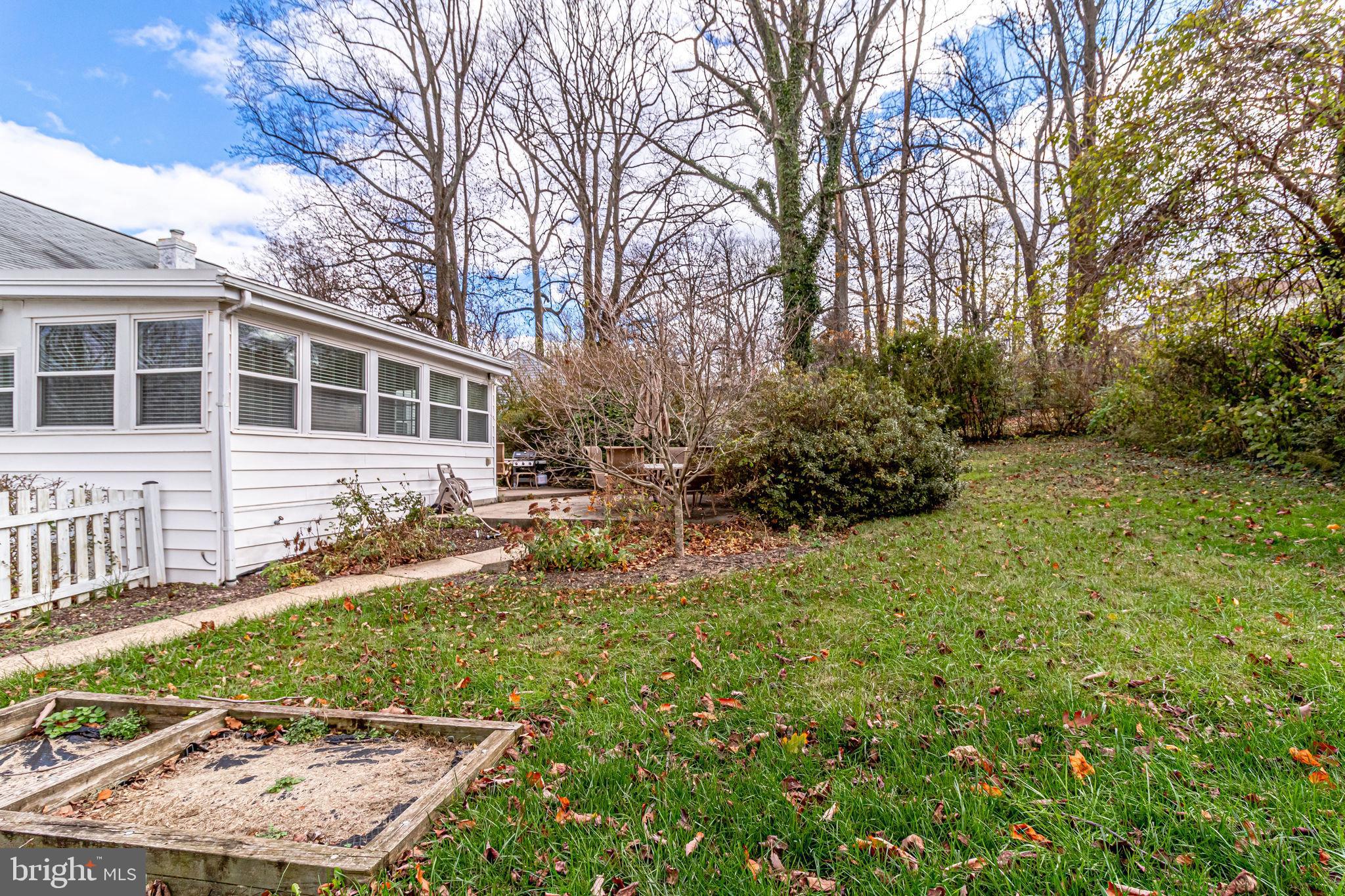 PIMMIT HILLS - Residential