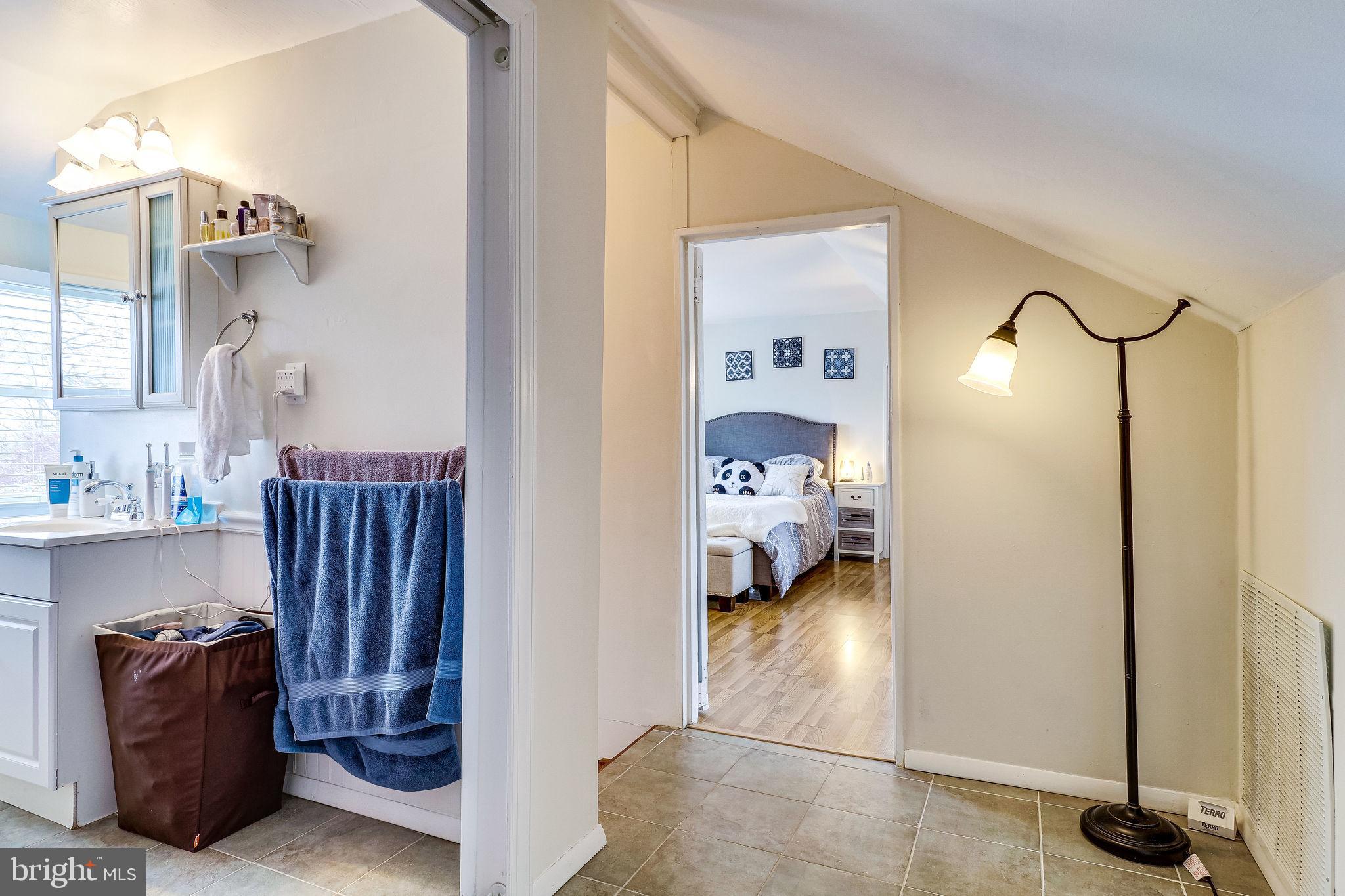 PIMMIT HILLS - Residential