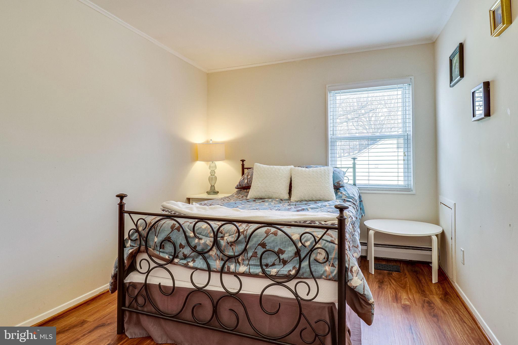 PIMMIT HILLS - Residential