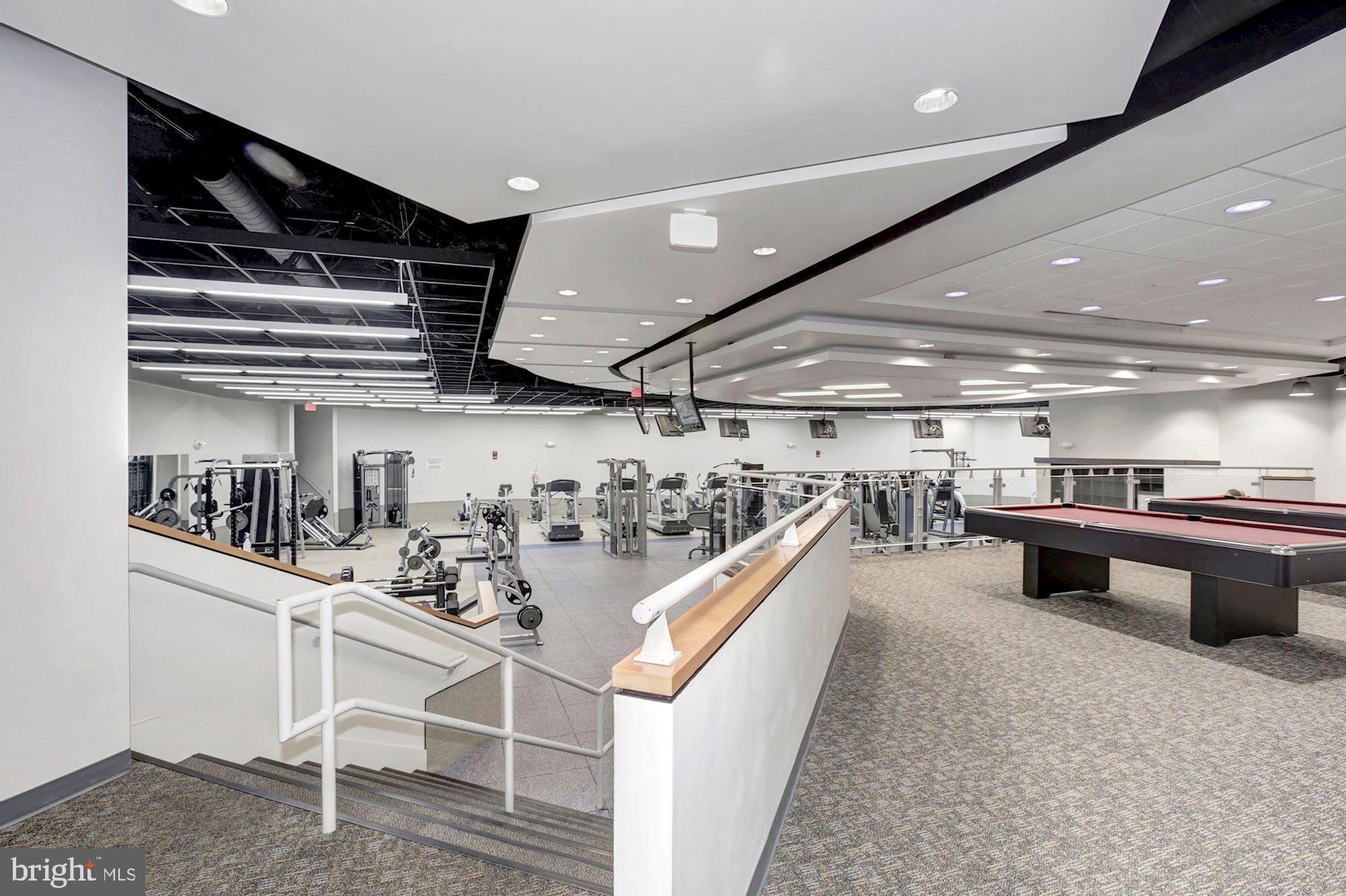 RIVER PLACE - Residential Lease