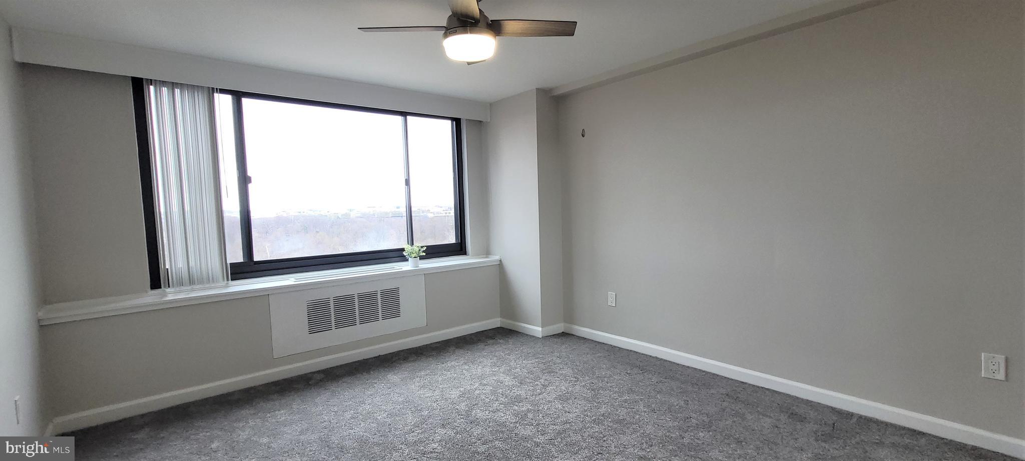 RIVER PLACE - Residential Lease