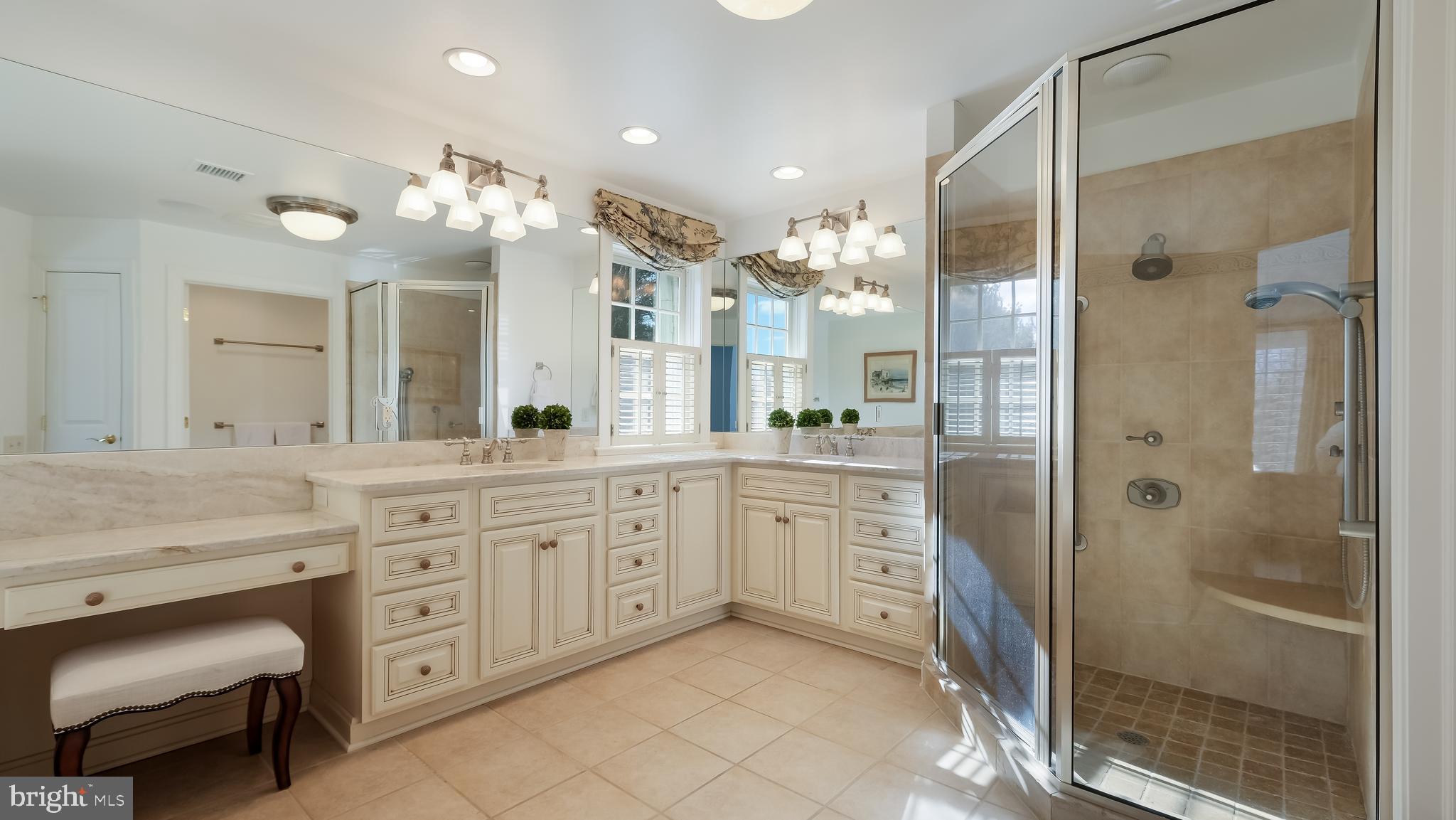 PINE TREE FARM - Residential