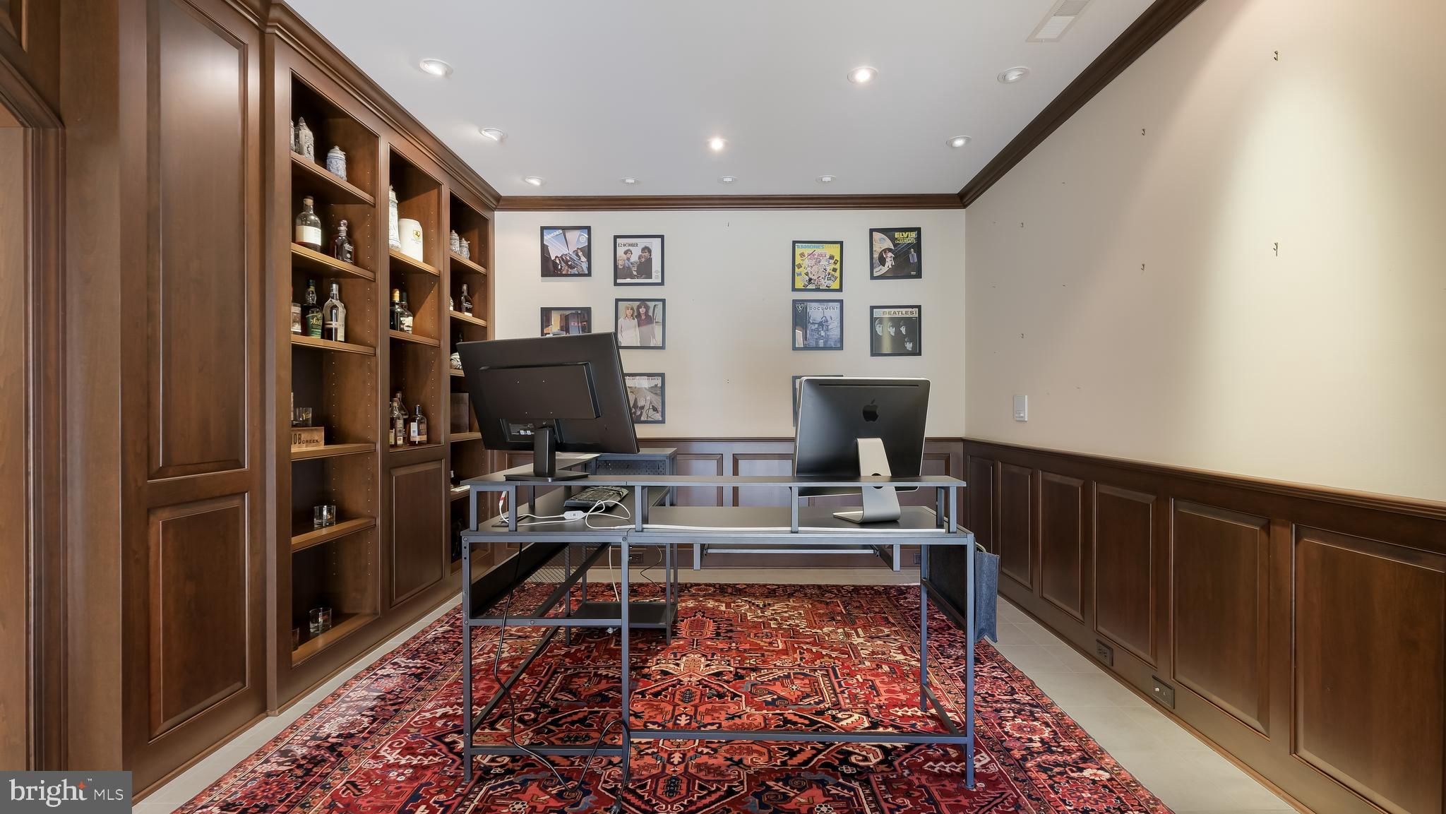 PINE TREE FARM - Residential