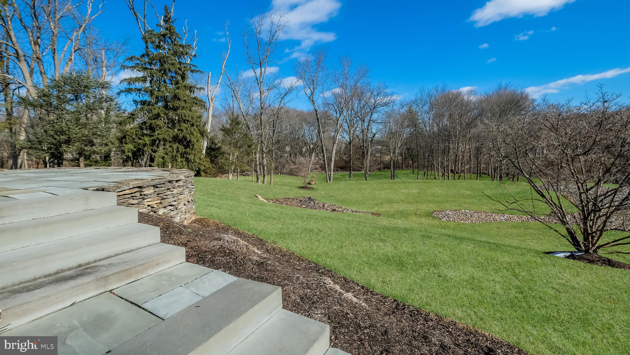 PINE TREE FARM - Residential