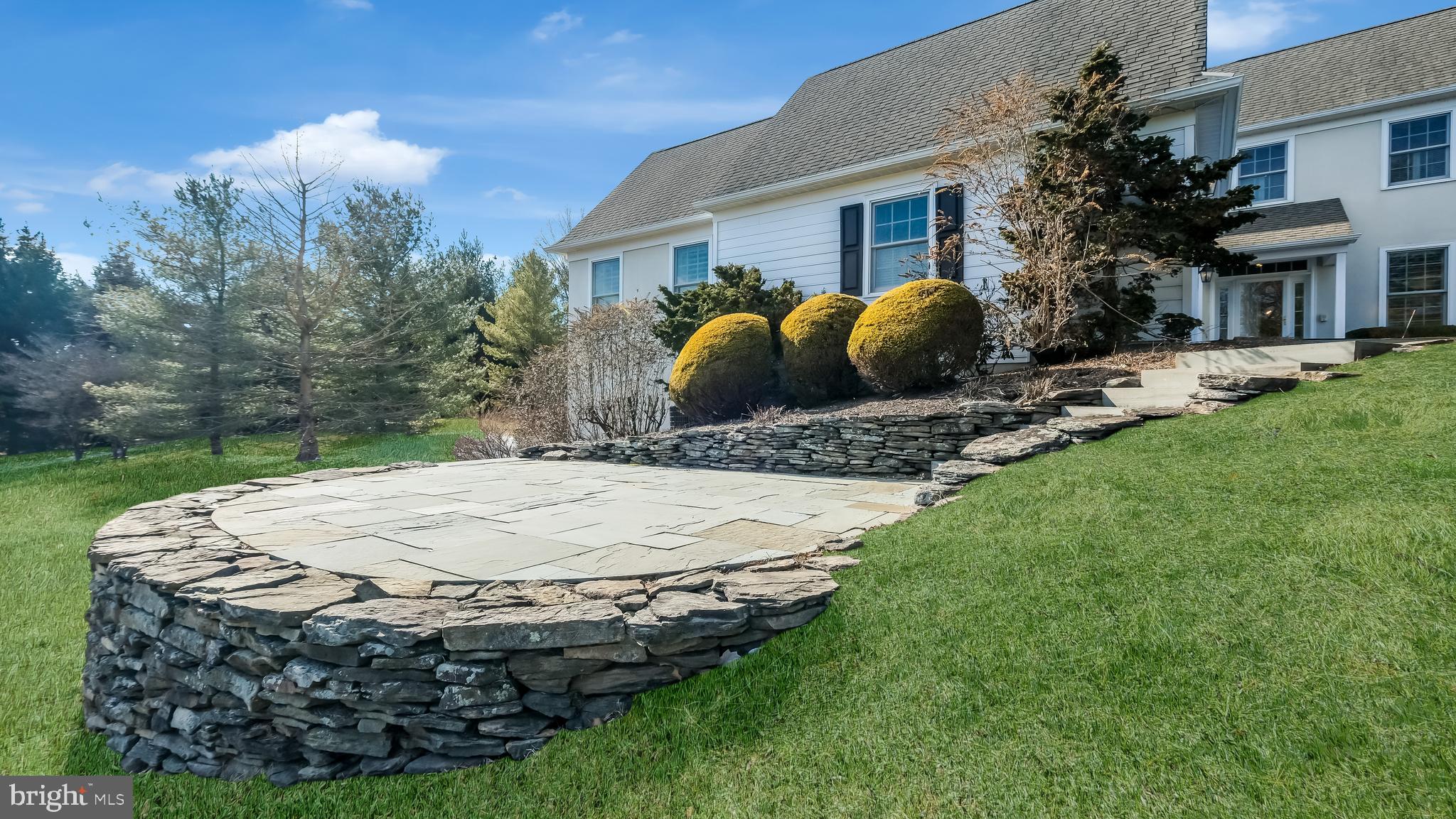 PINE TREE FARM - Residential