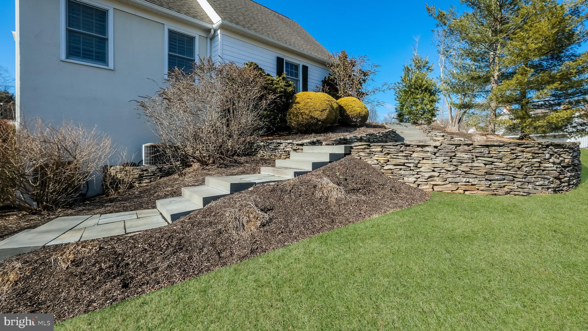 PINE TREE FARM - Residential