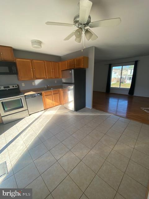 CUNNINGHILL COVE - Residential