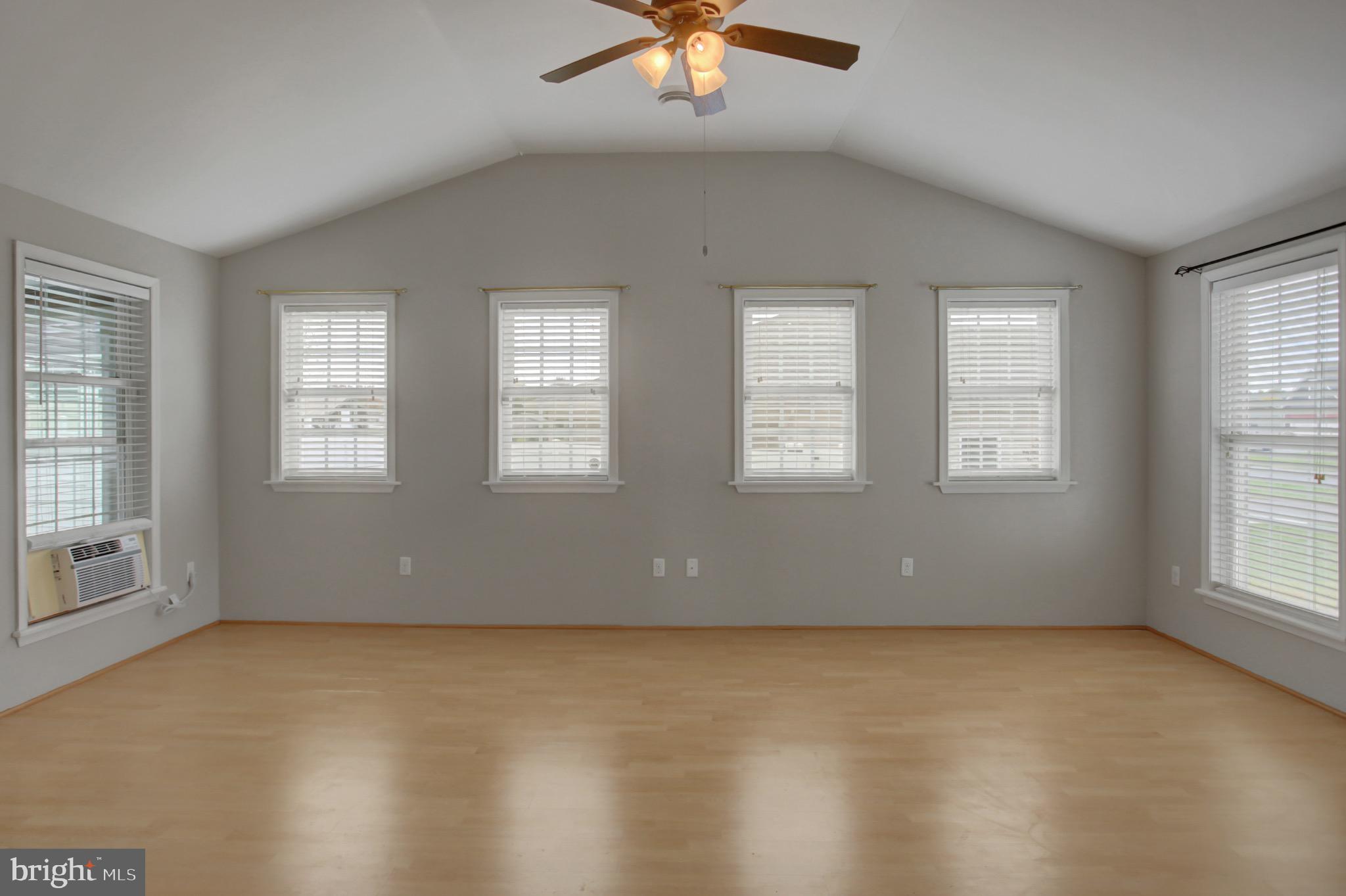 SOUTH GUILFORD - Residential