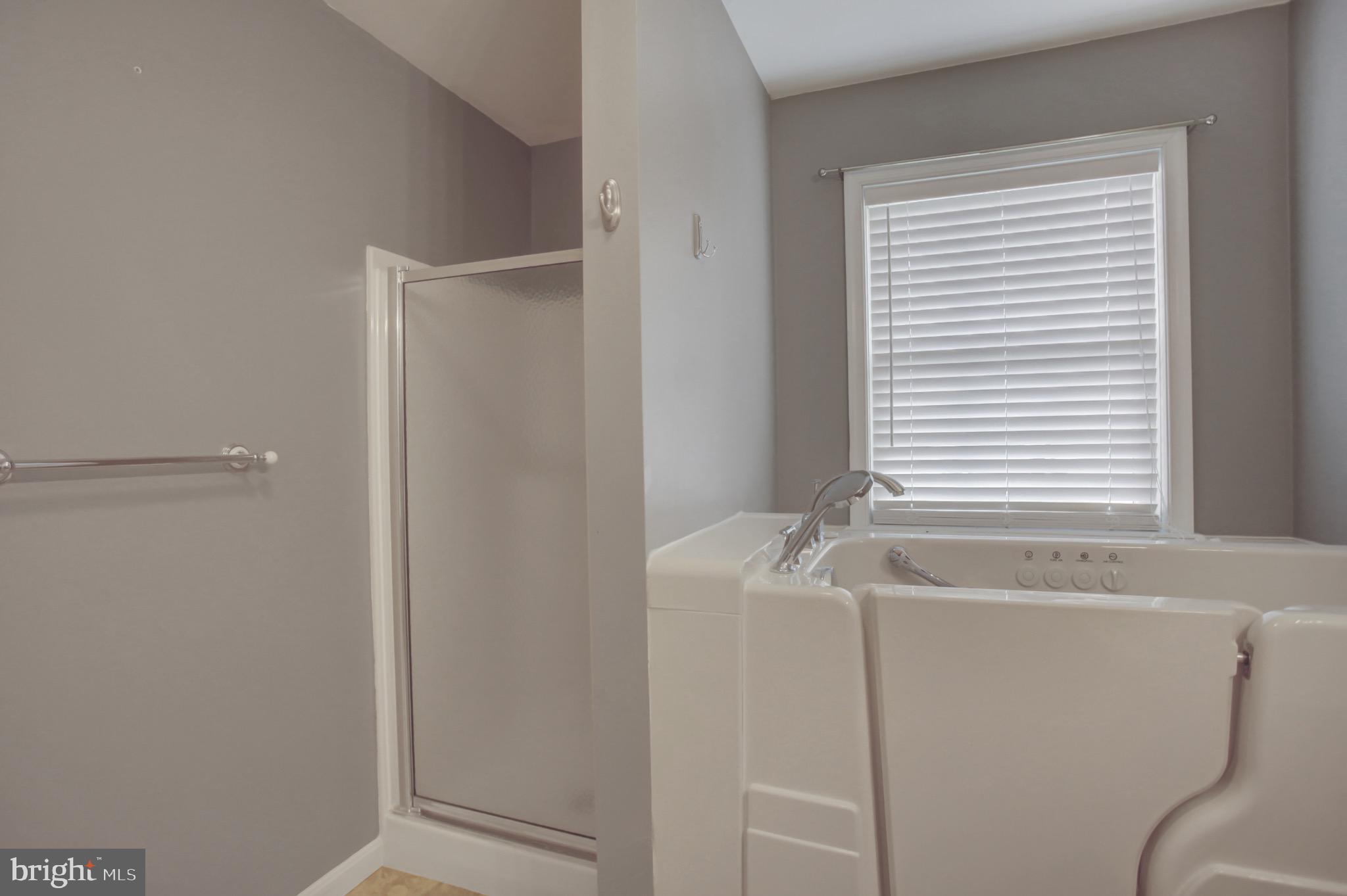 SOUTH GUILFORD - Residential