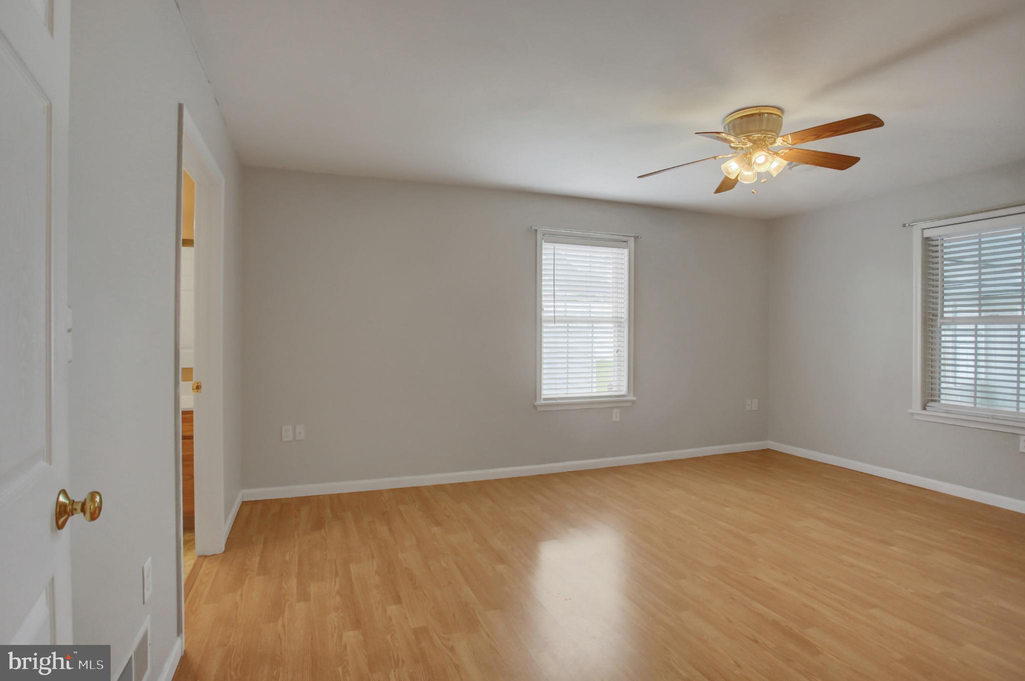 SOUTH GUILFORD - Residential