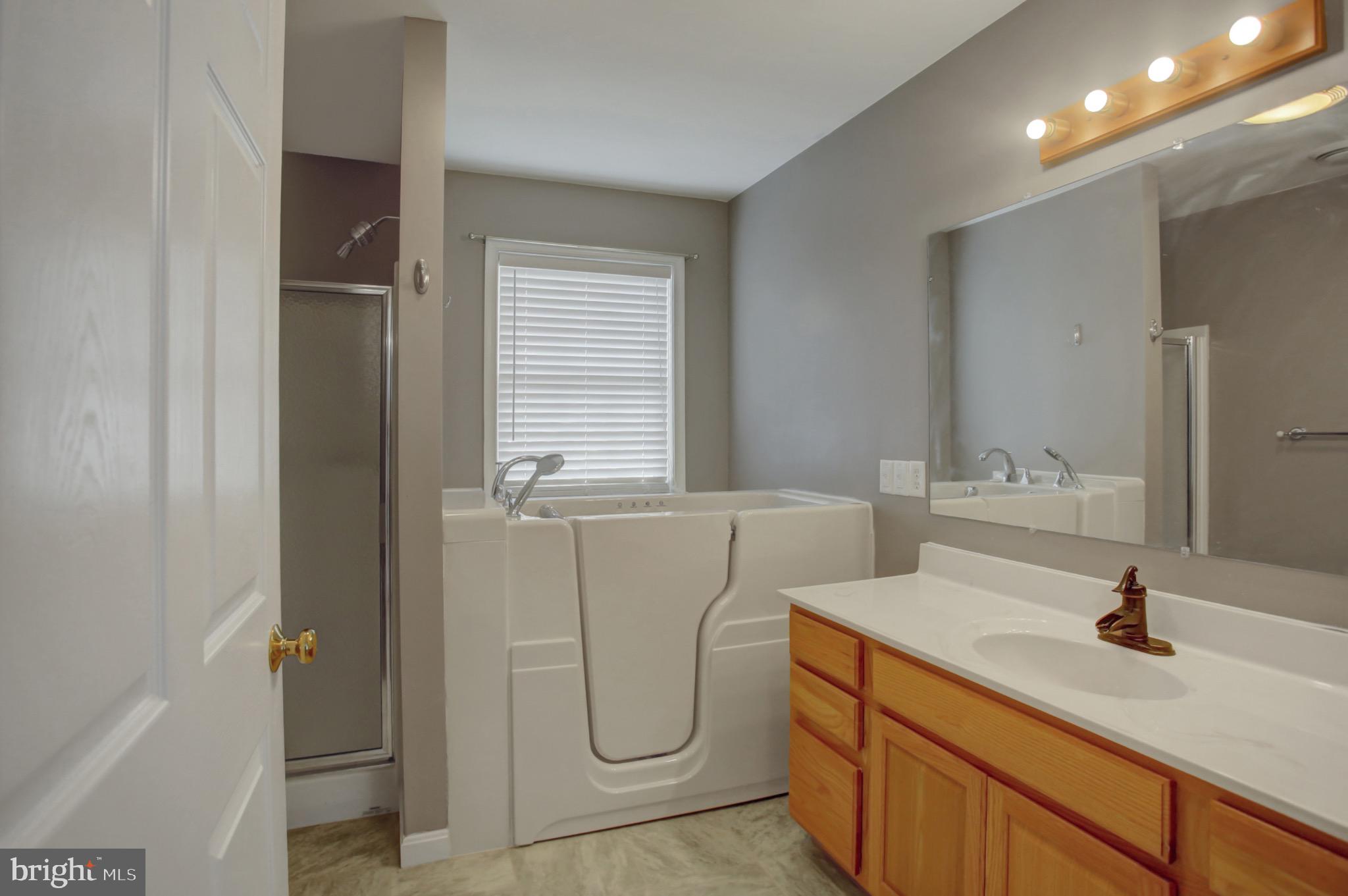 SOUTH GUILFORD - Residential