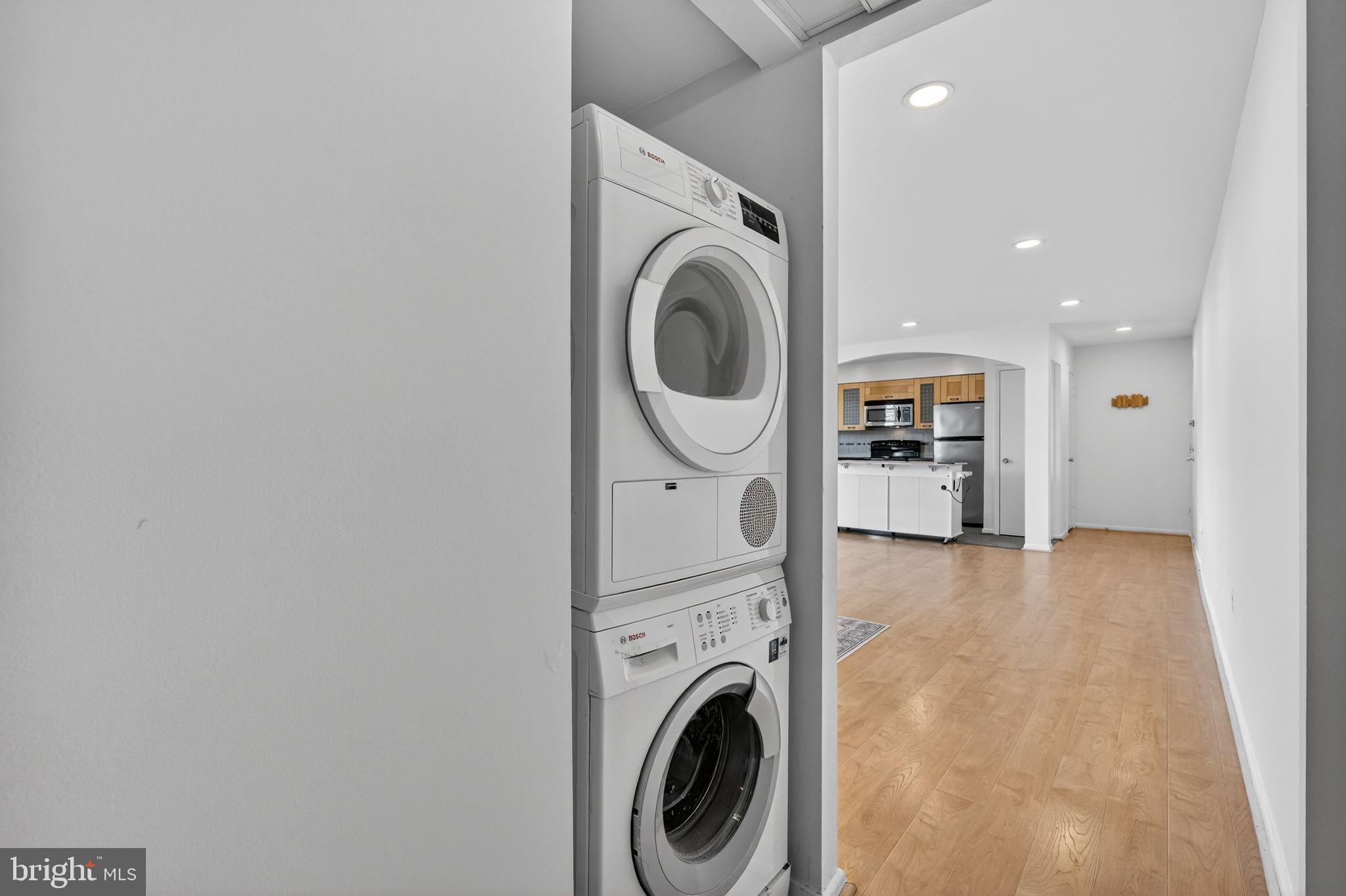 BOLLING BROOK - Residential