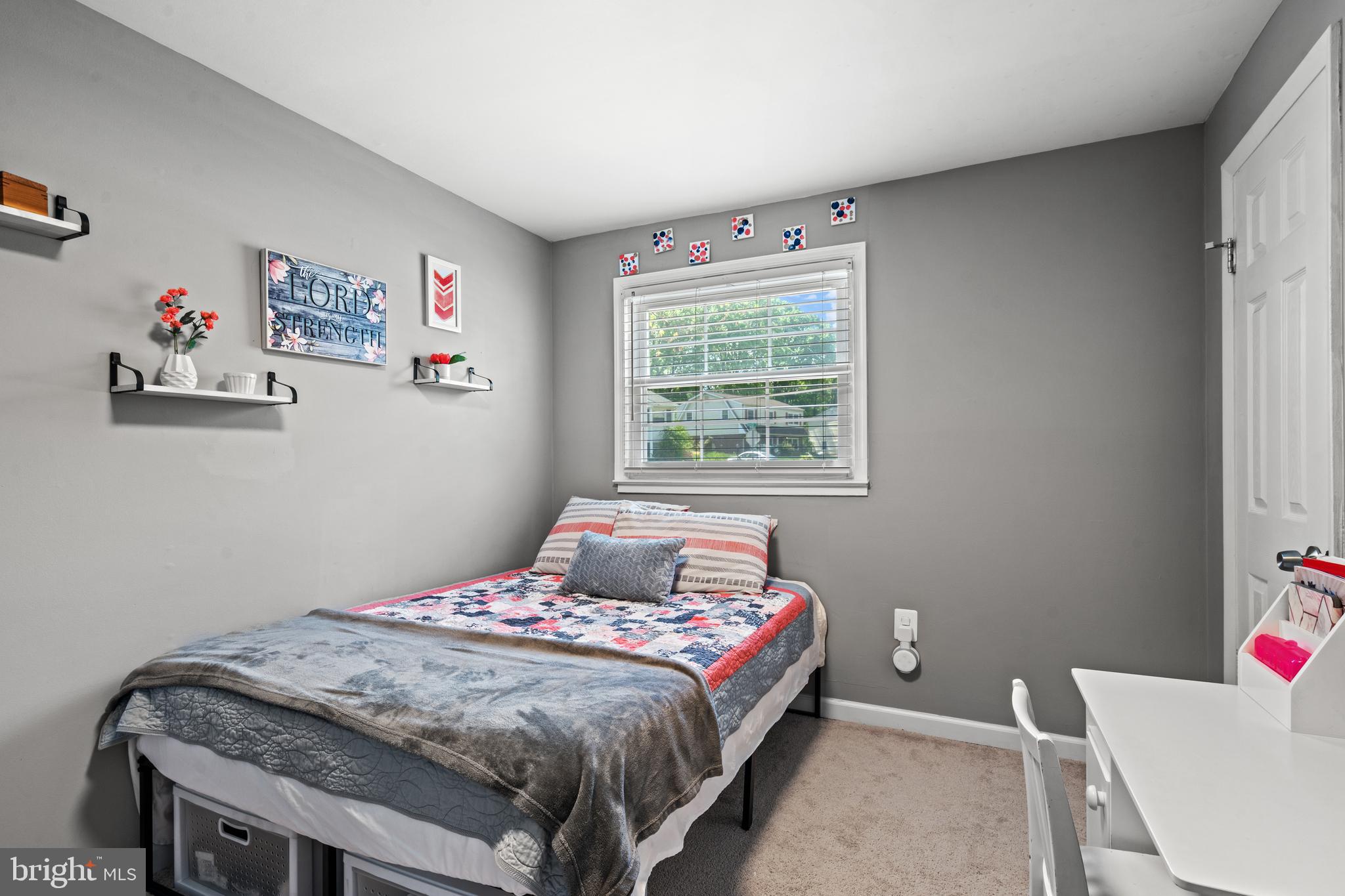 DALE CITY - Residential