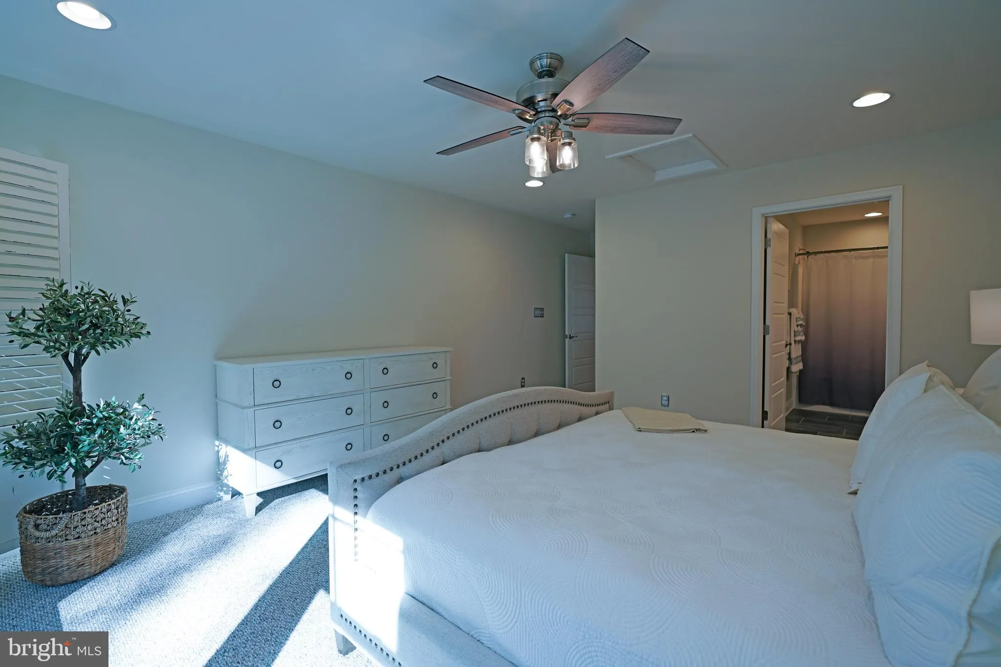 Lewes, Delaware 19958, United States, 4 Bedrooms Bedrooms, ,4 BathroomsBathrooms,Residential,Active,232079