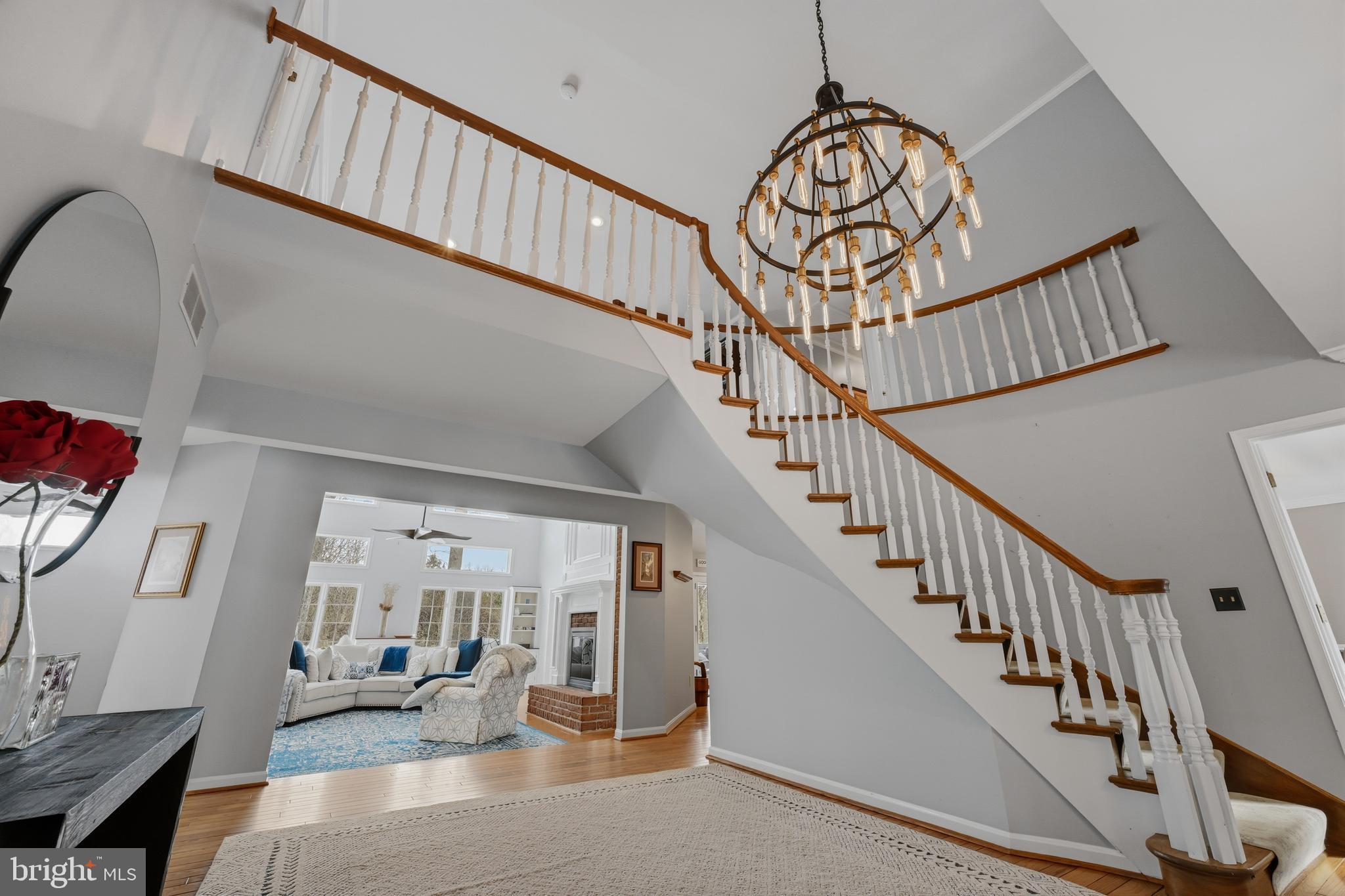 ROYALE GLEN - Residential