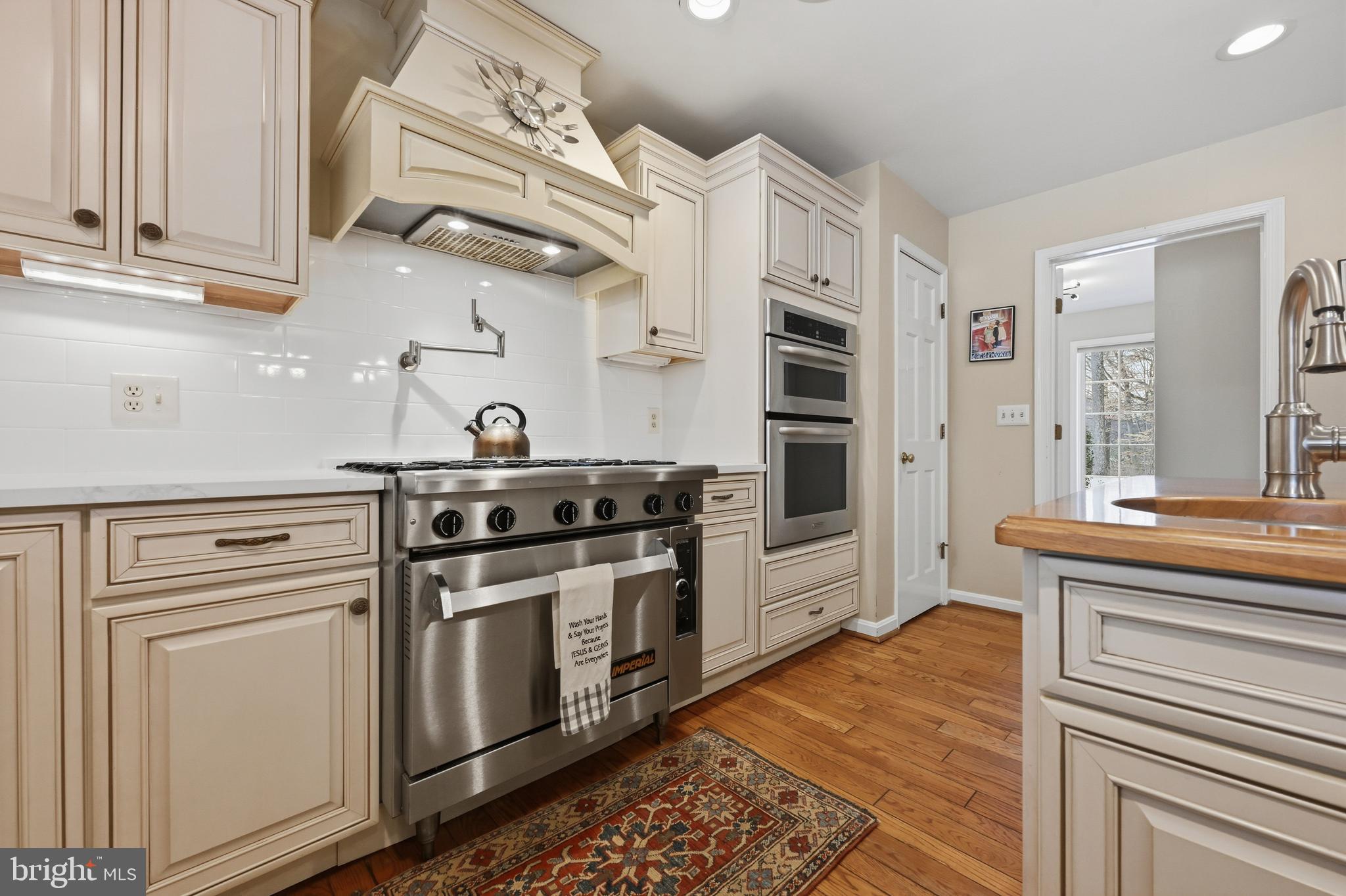 ROYALE GLEN - Residential