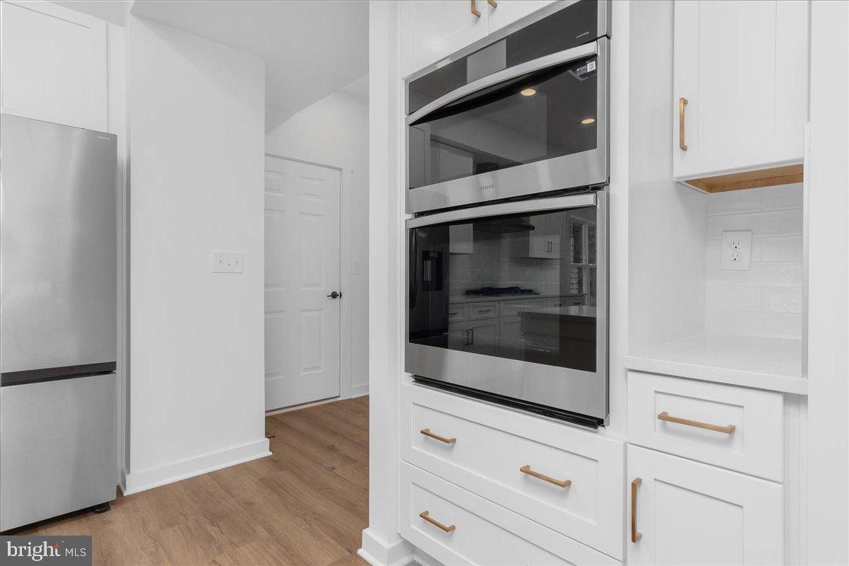 SHADY SIDE - Residential