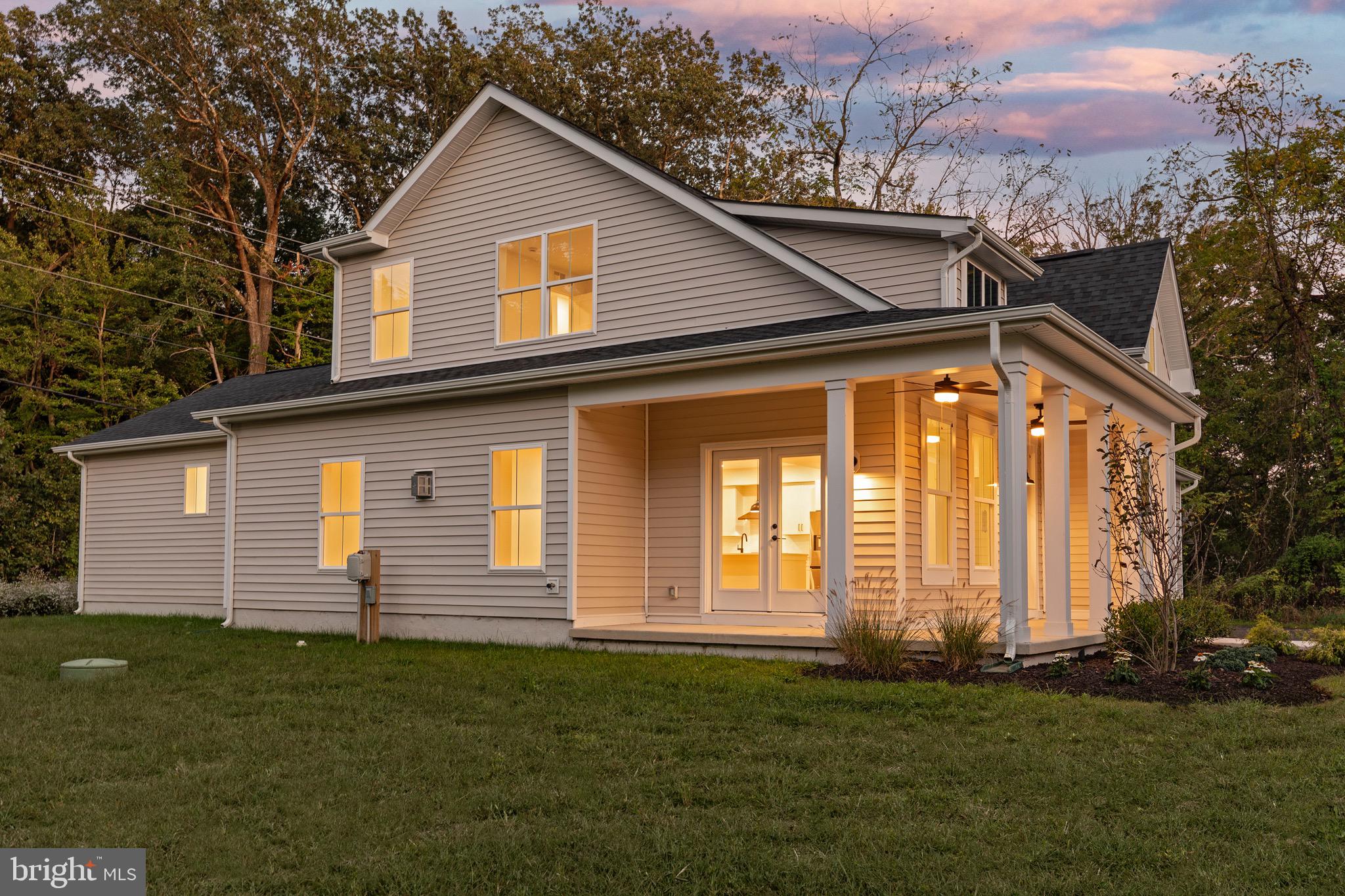 SHADY SIDE - Residential