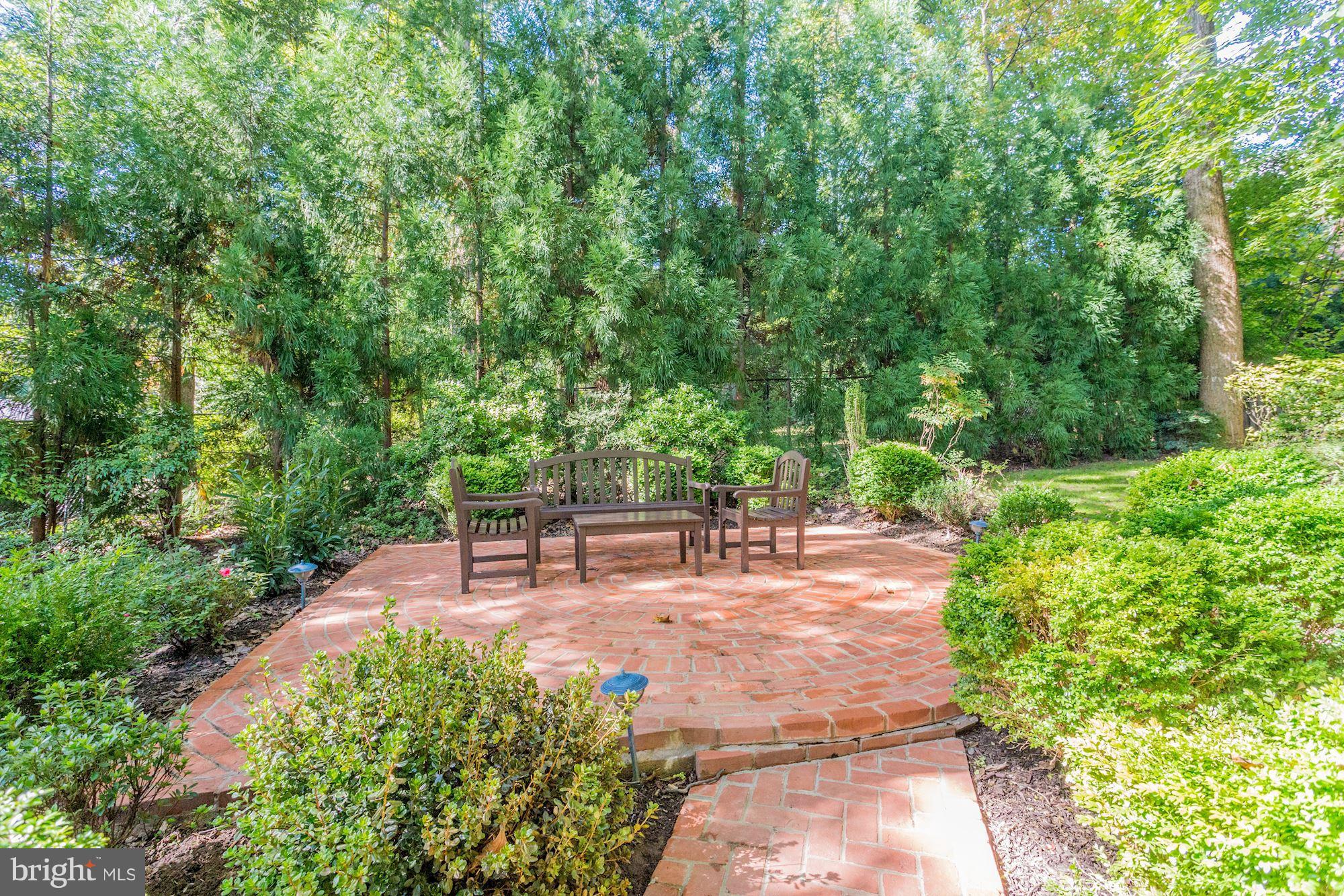 OLDE SWINKS MILL ESTATES - Residential