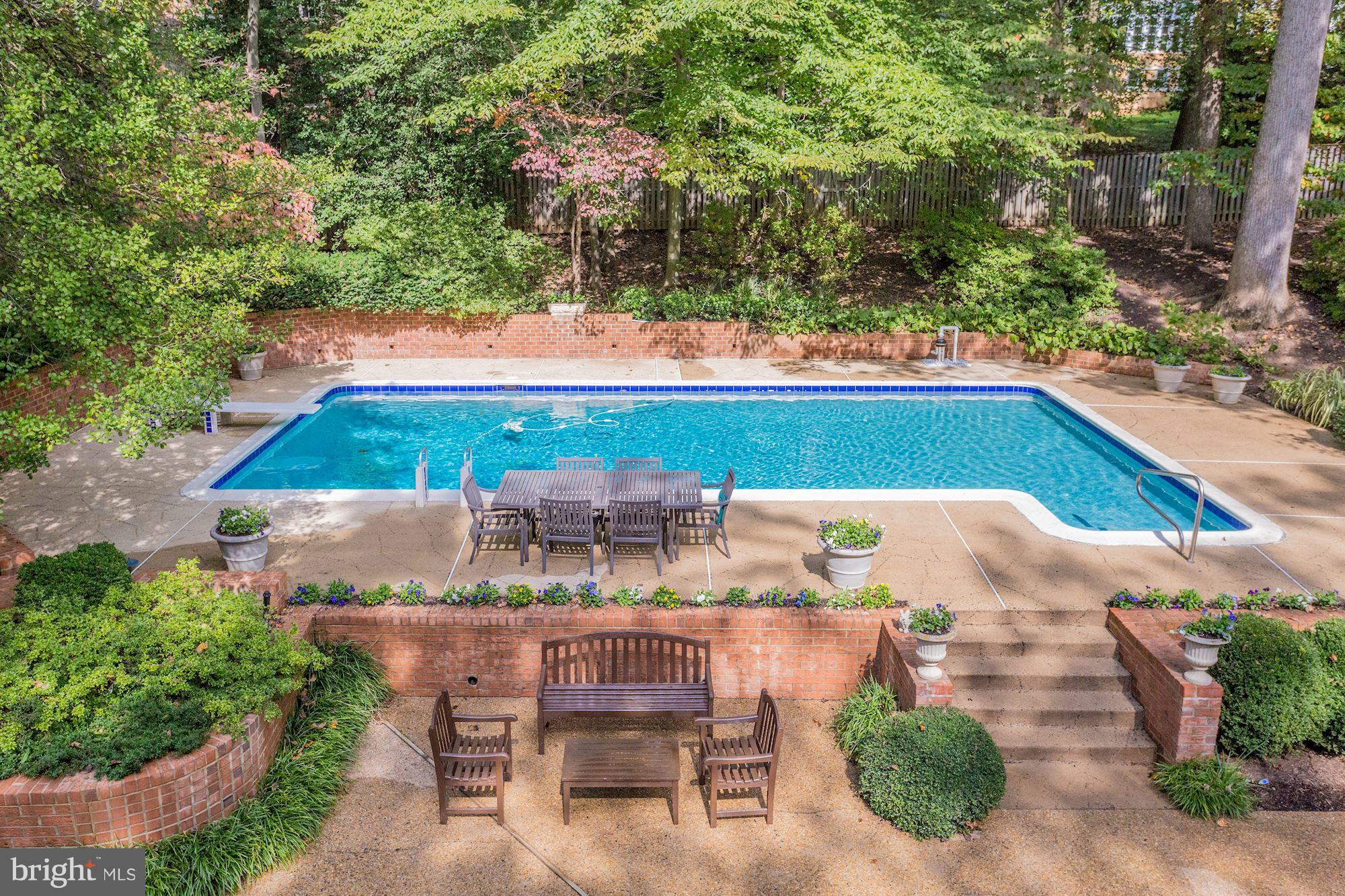 OLDE SWINKS MILL ESTATES - Residential