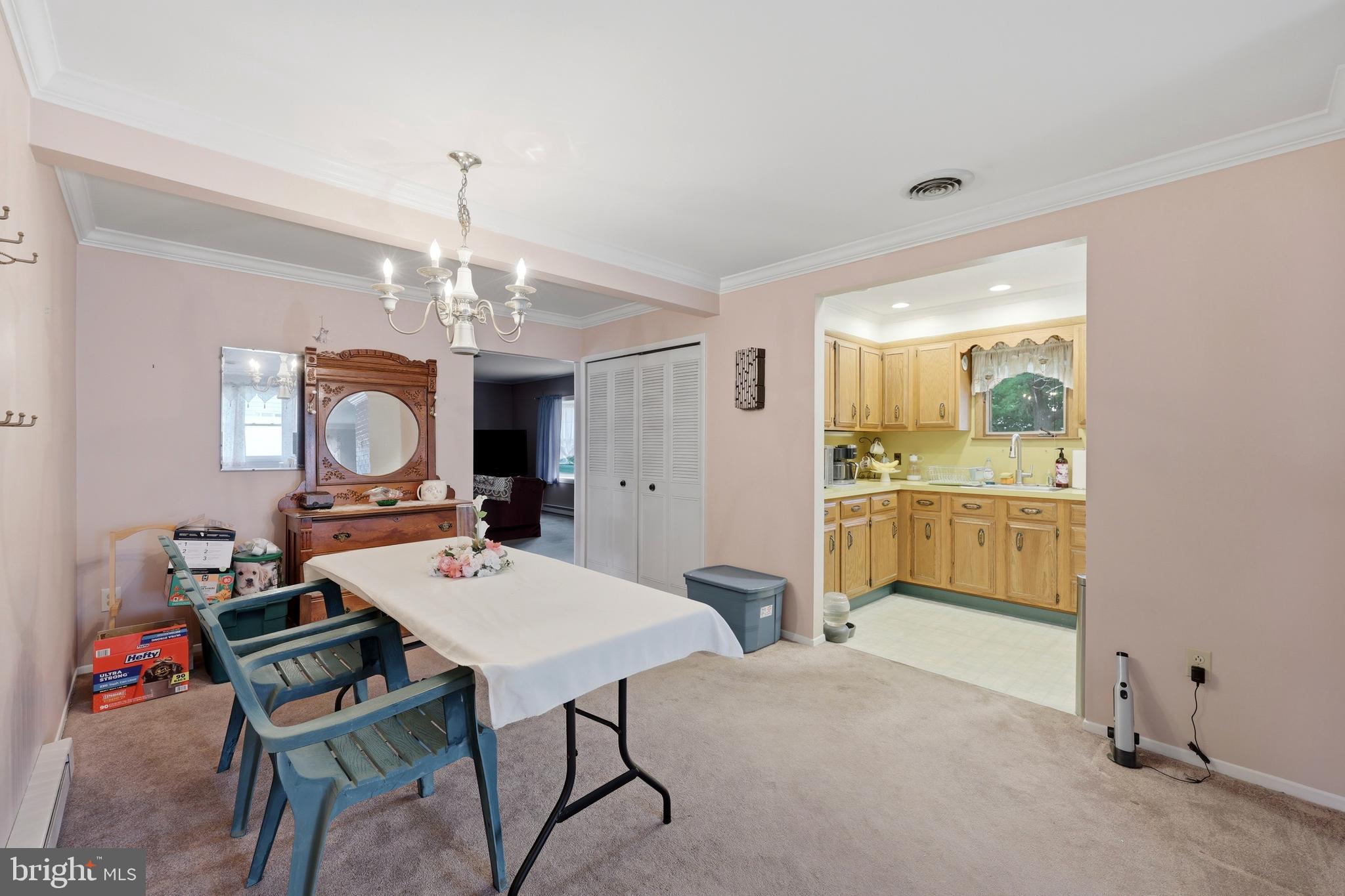 LAKESIDE - Residential