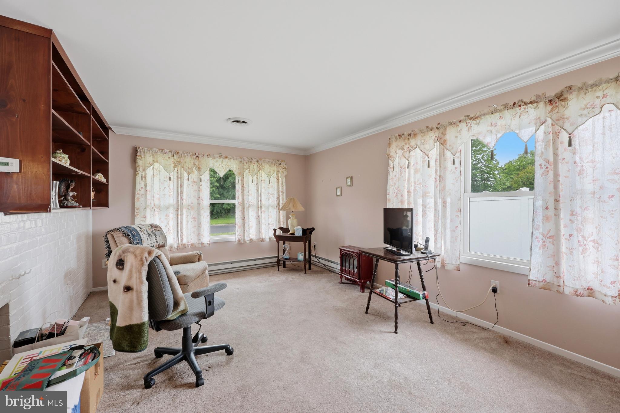 LAKESIDE - Residential