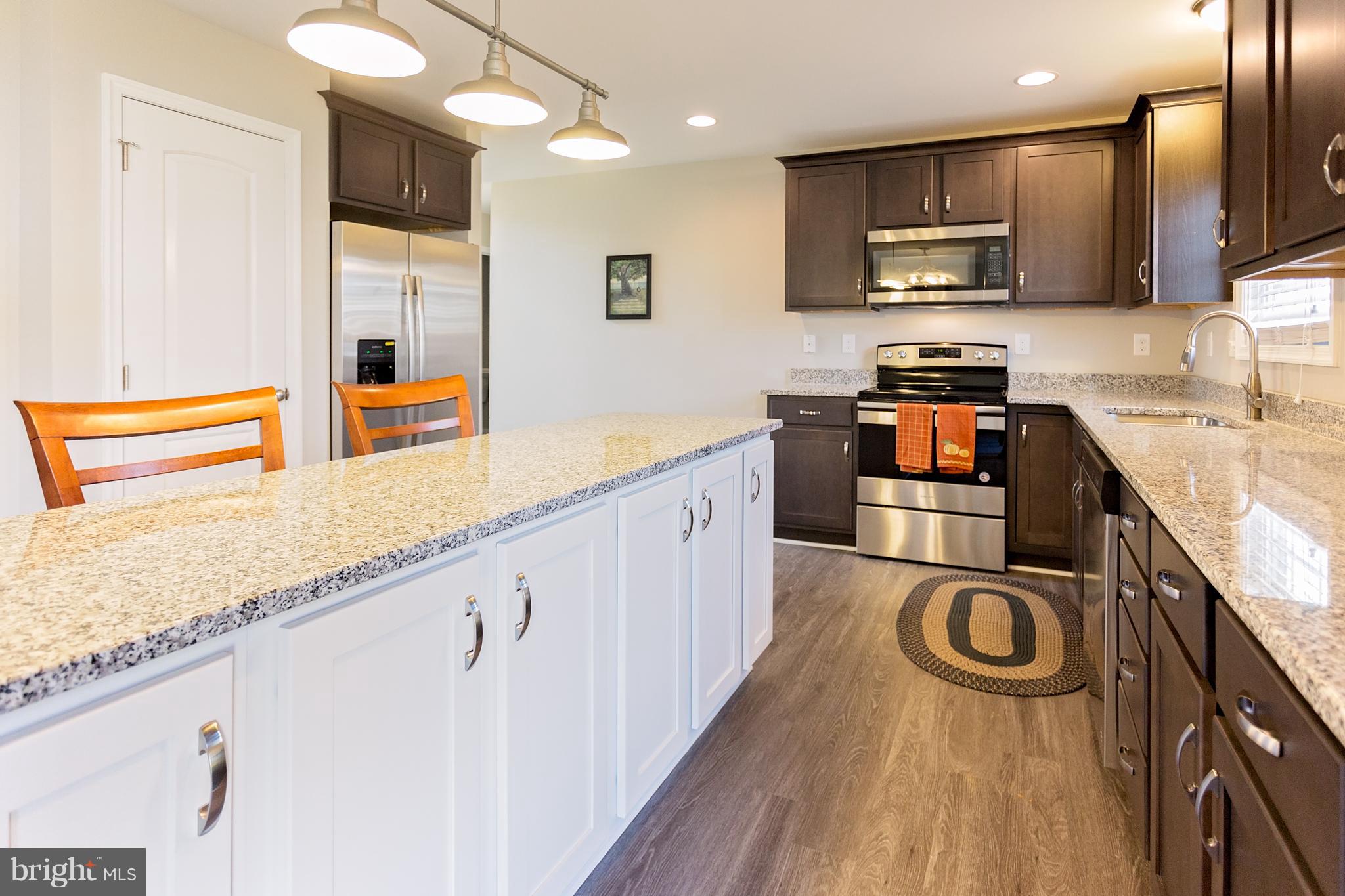 RED HILL - Residential