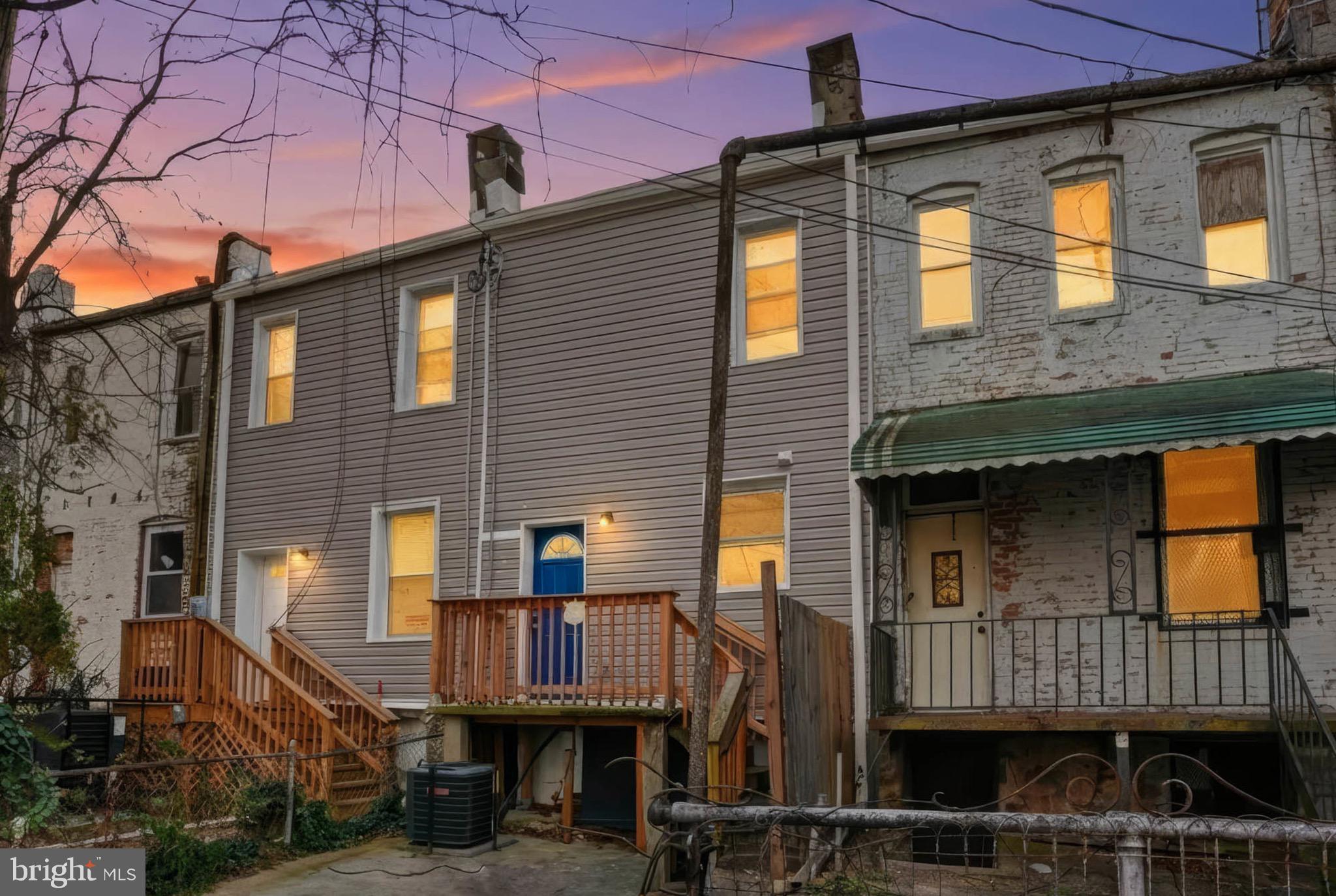 FRANKLINTOWN ROAD - Residential Lease