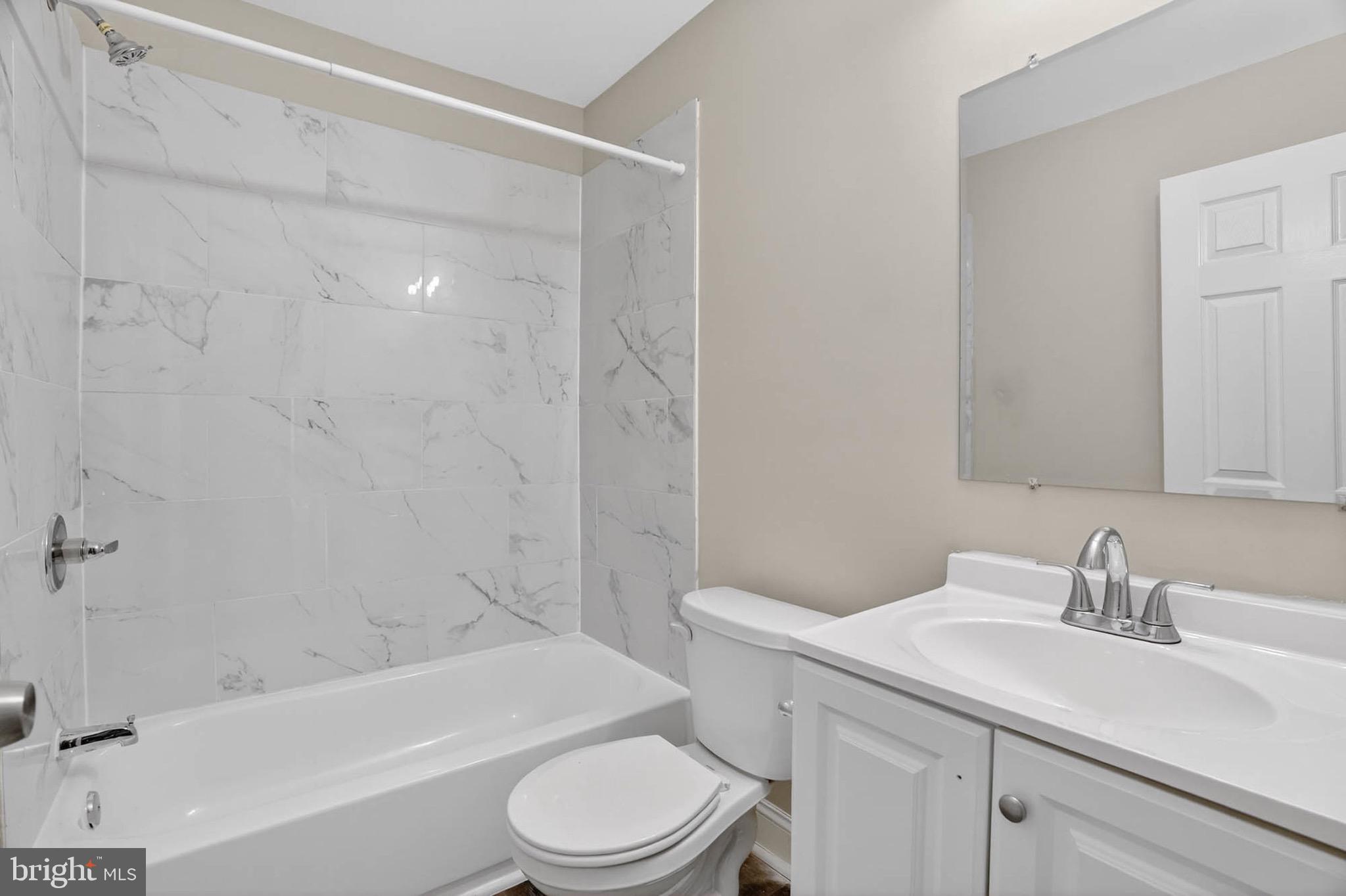 FRANKLINTOWN ROAD - Residential Lease