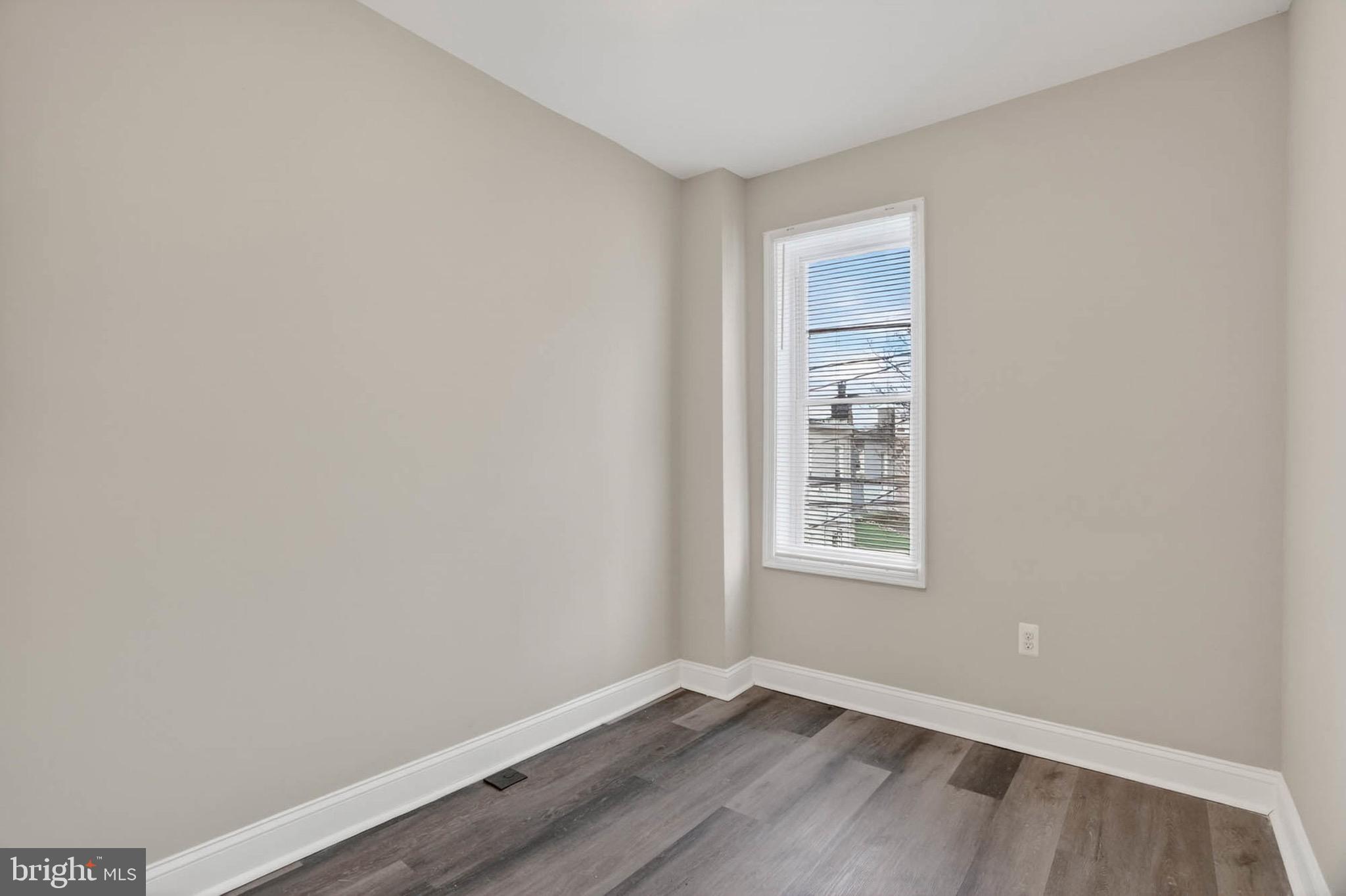 FRANKLINTOWN ROAD - Residential Lease