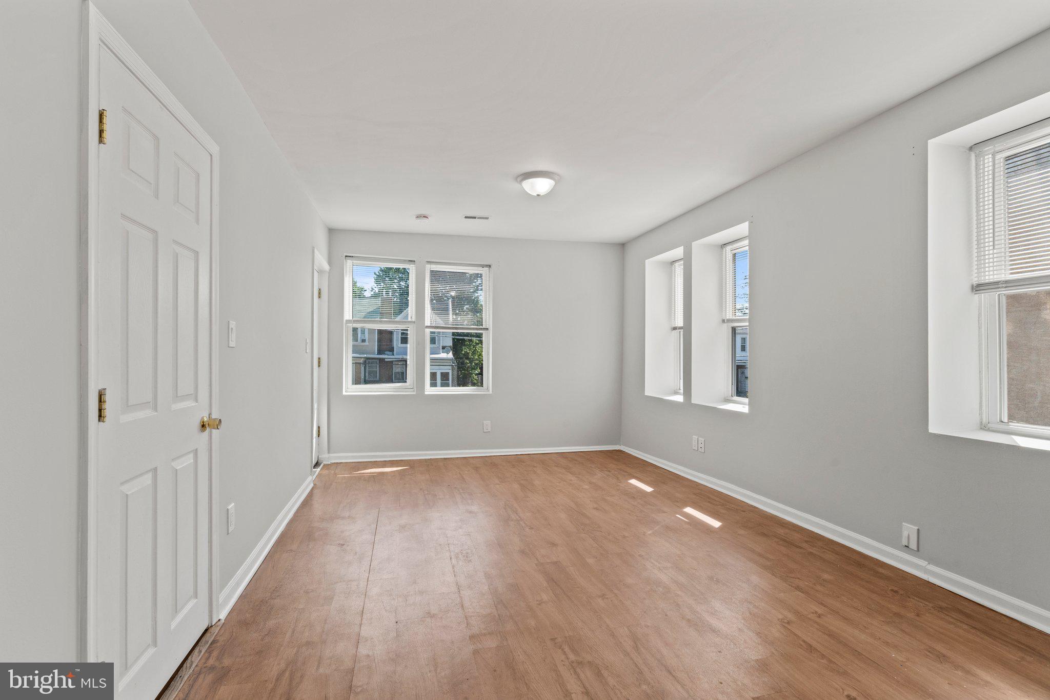 KINGSESSING - Residential Lease