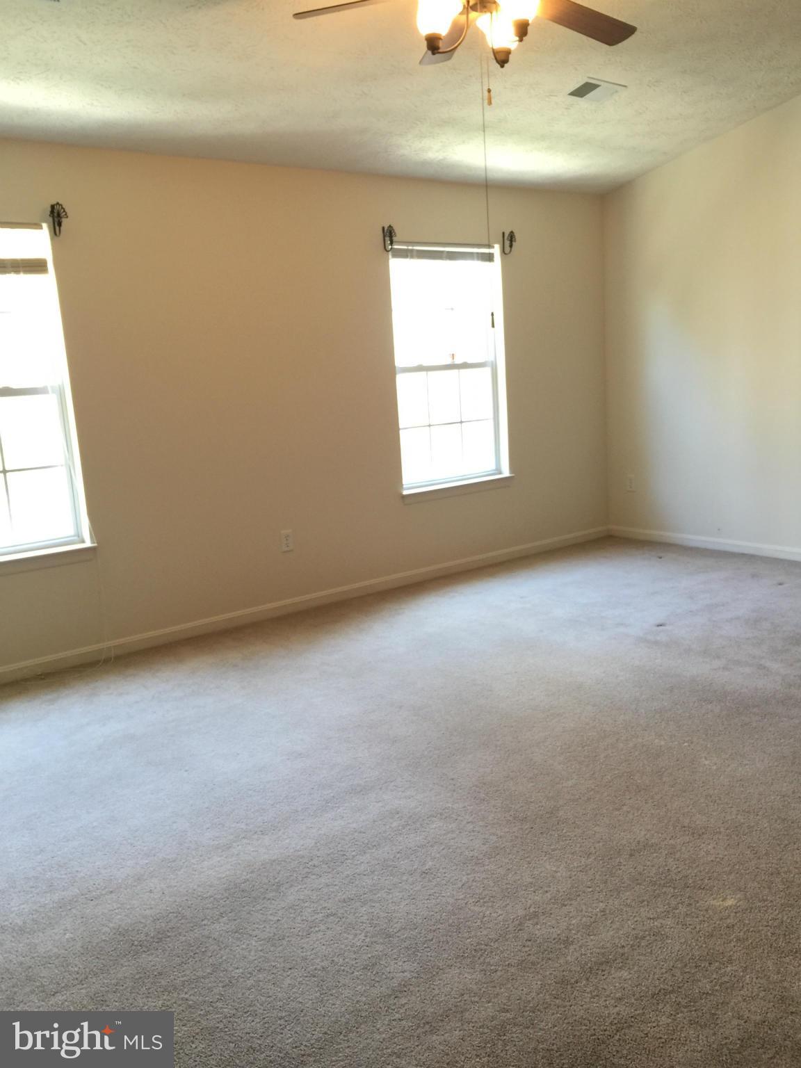 ASBURY WOODS - Residential