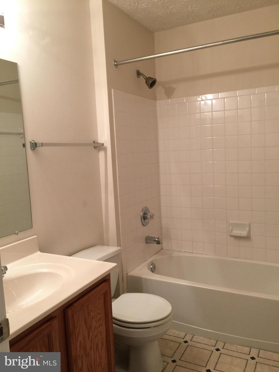 ASBURY WOODS - Residential