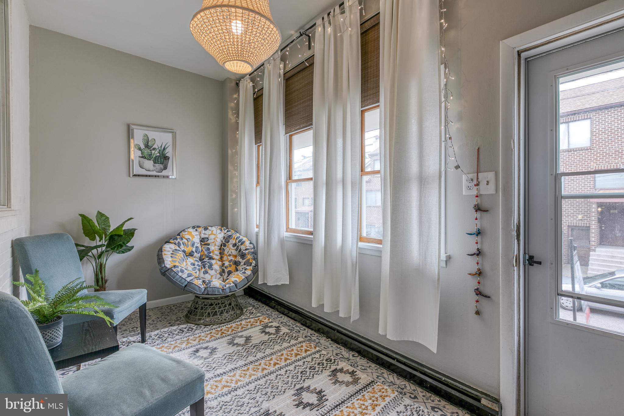 FAIRMOUNT - Residential