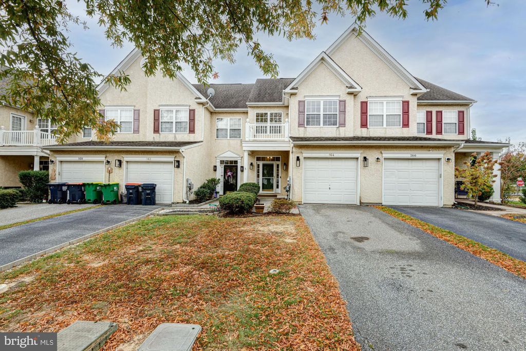 Photo of 164 Springfield Circle, MIDDLETOWN, DE 19709 (MLS # DENC2091786)
