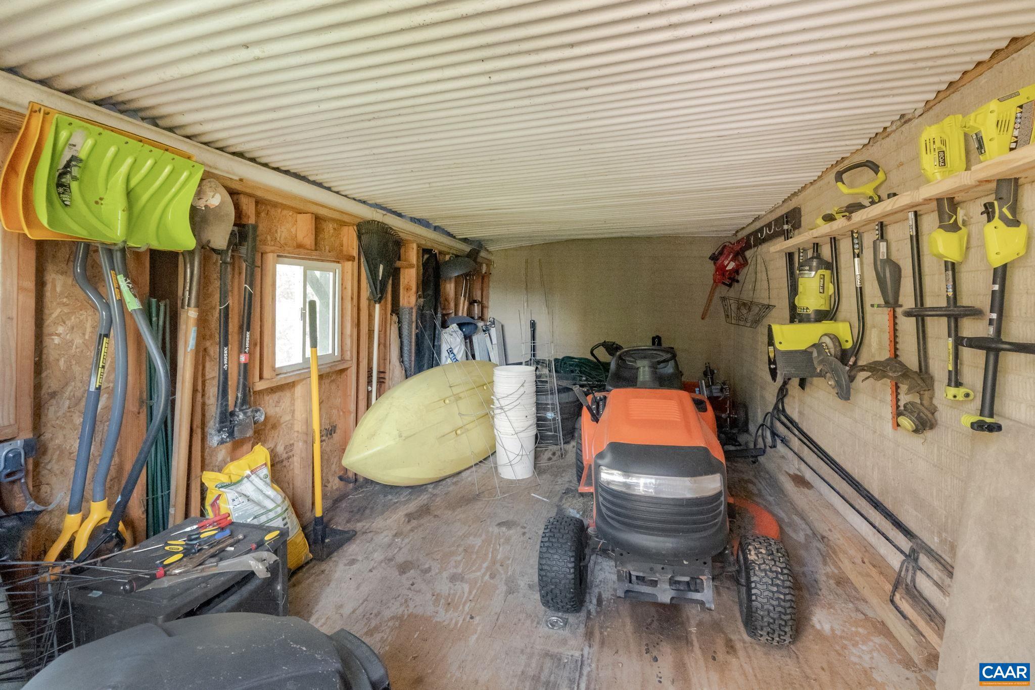 GORDONSVILLE GATES - Residential