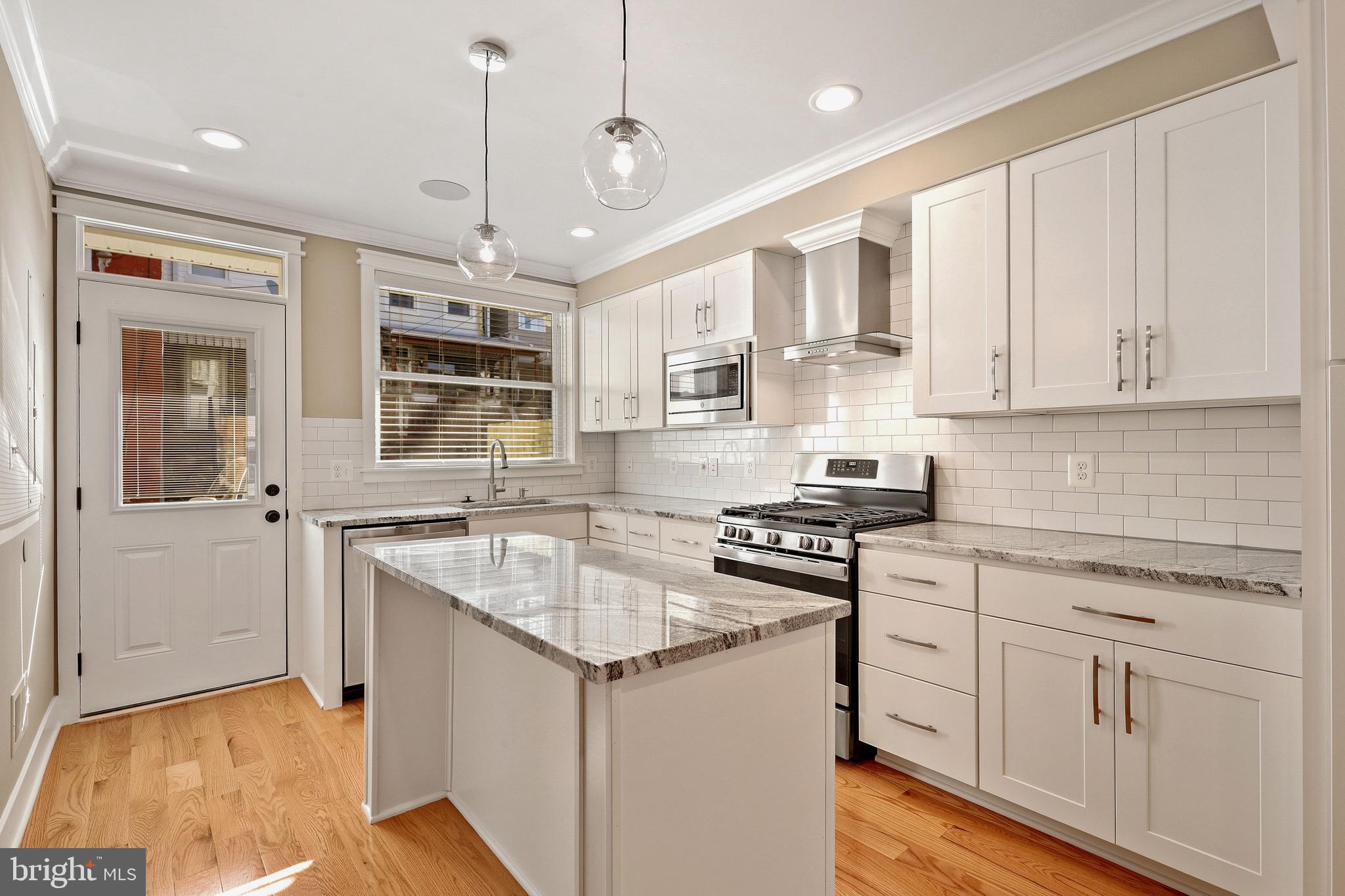 CANTON - Residential