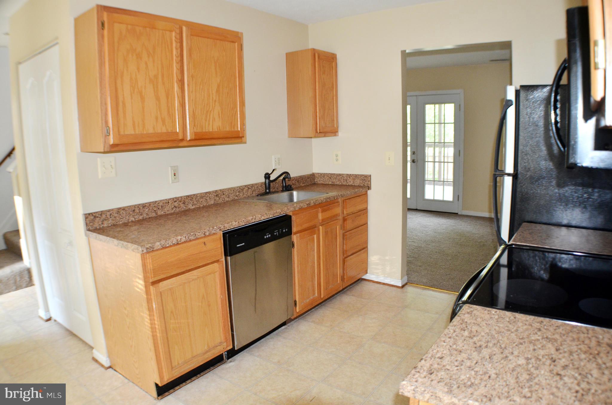 LAUREL GLEN - Residential