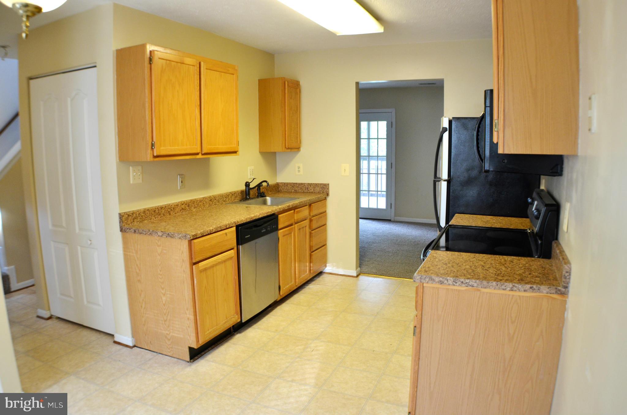 LAUREL GLEN - Residential