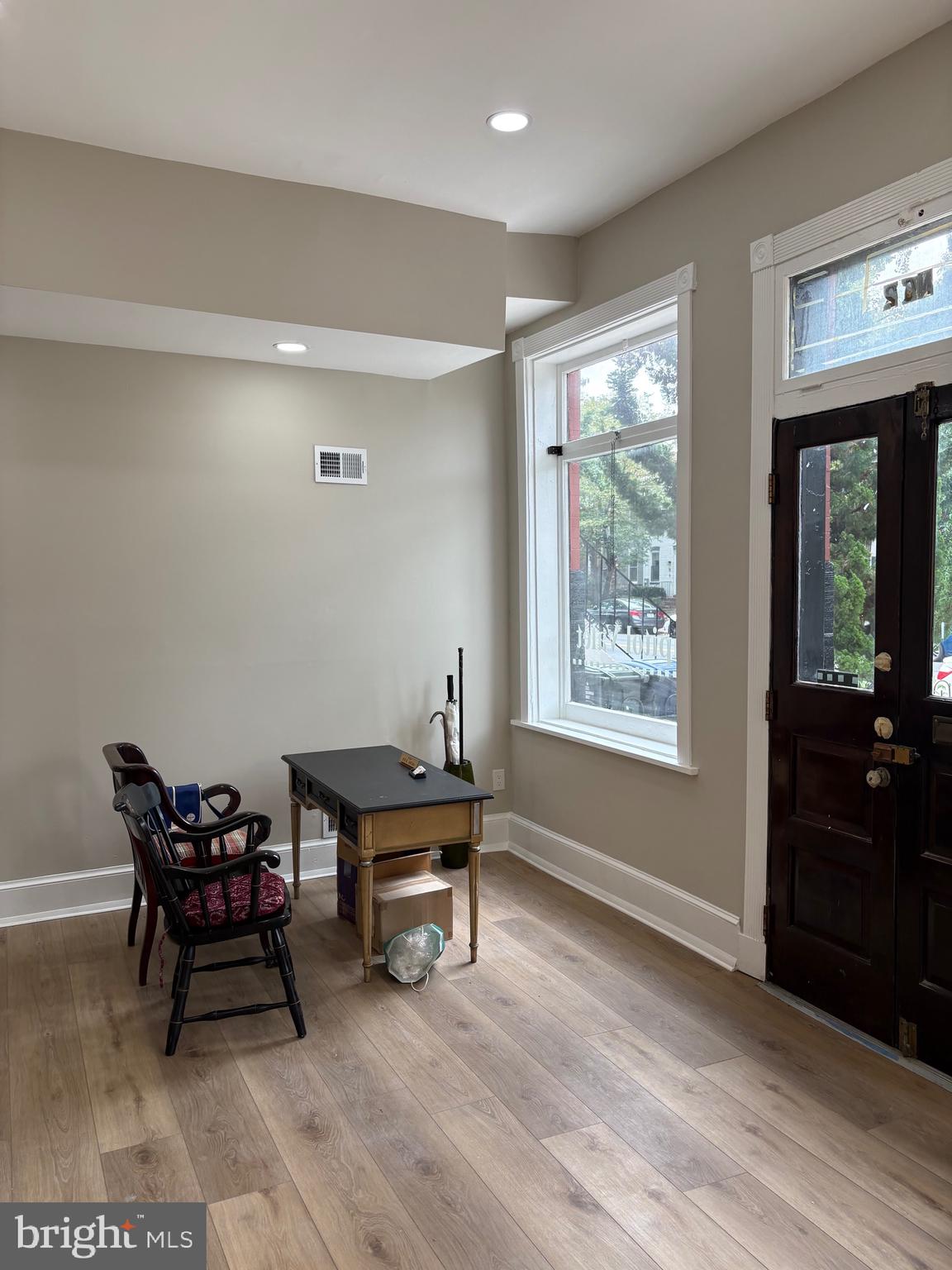 801 E CAPITOL STREET SE