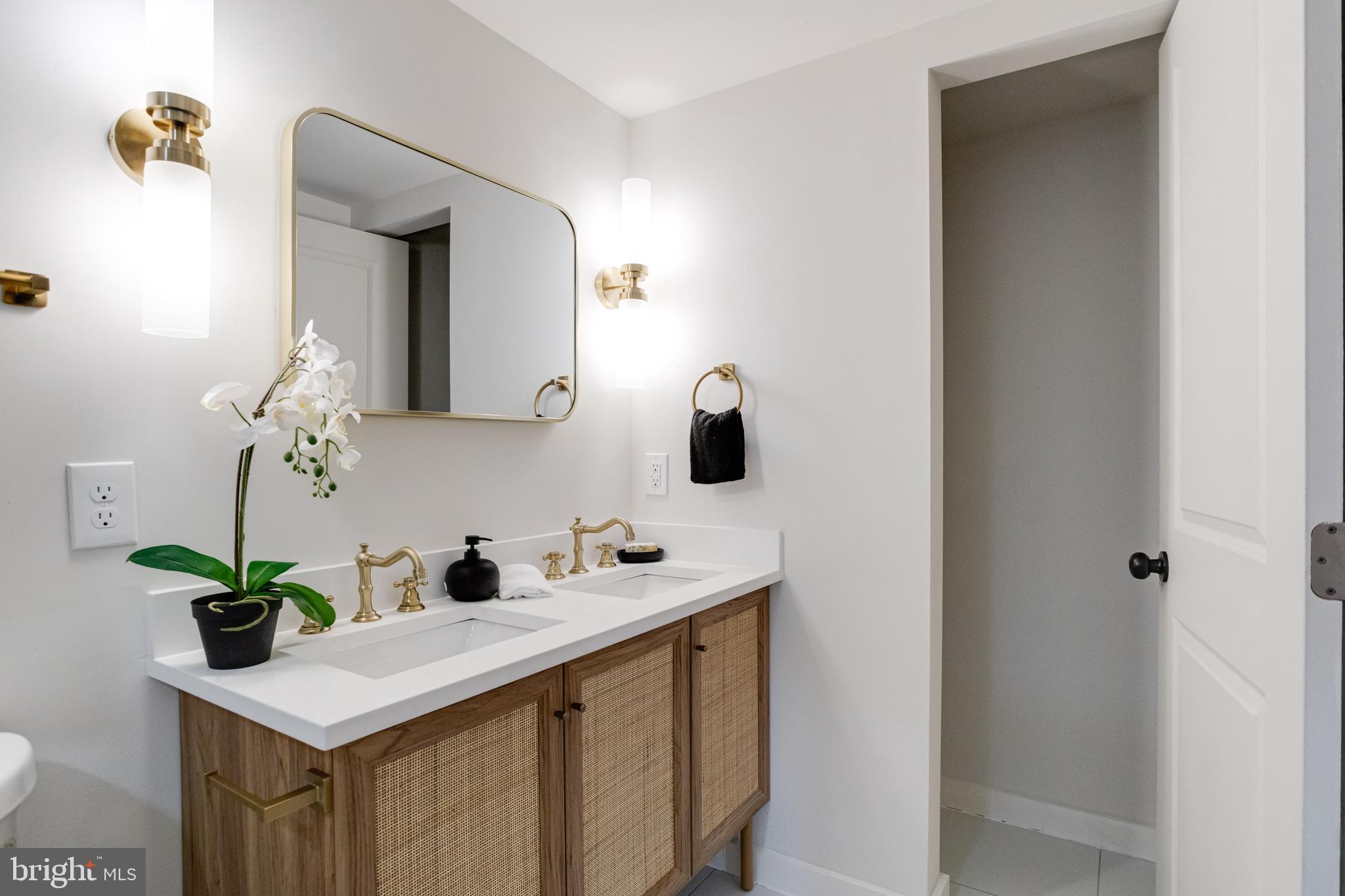 PARKVILLE - Residential