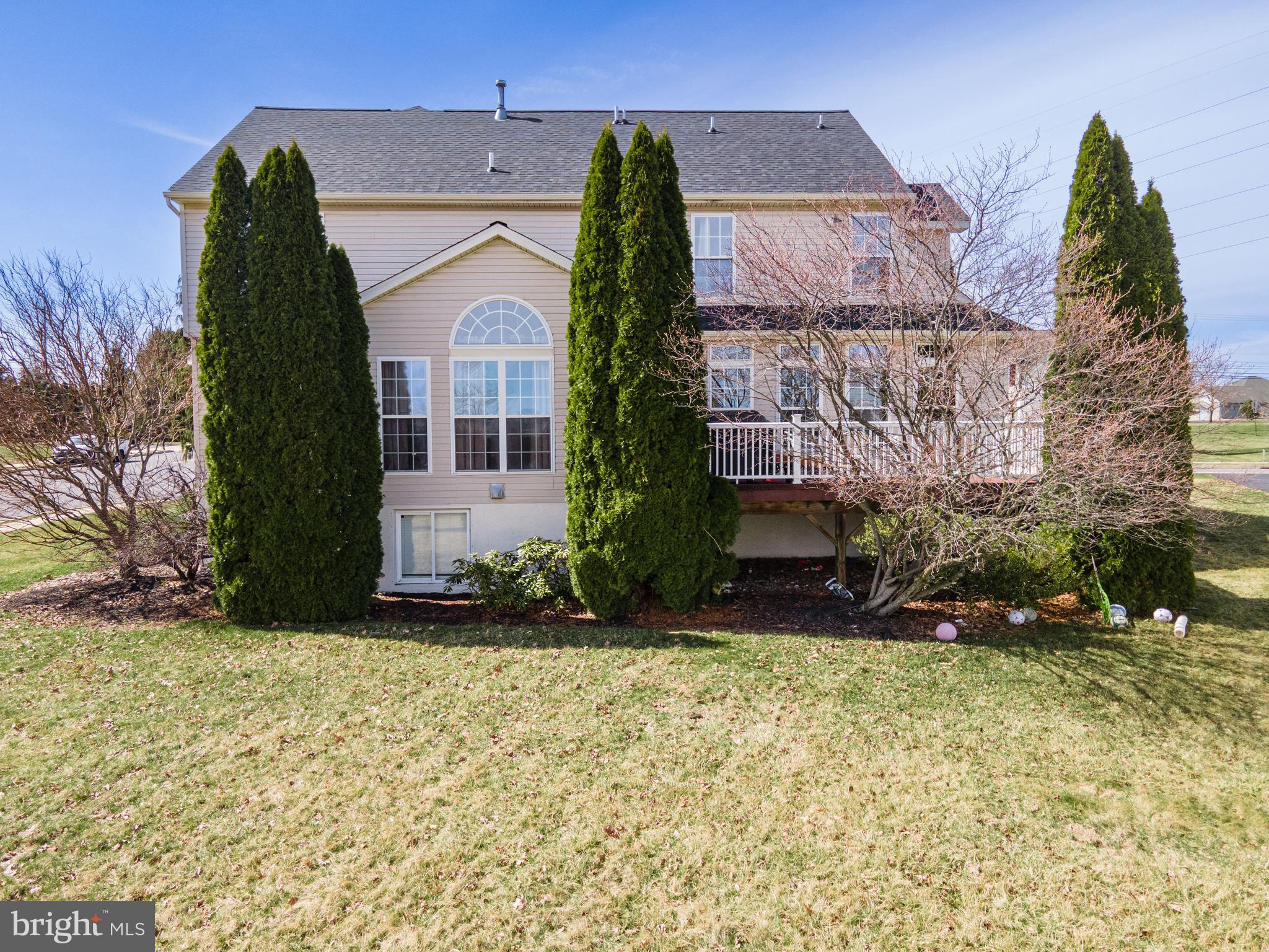 FOX RUN ESTATES - Residential