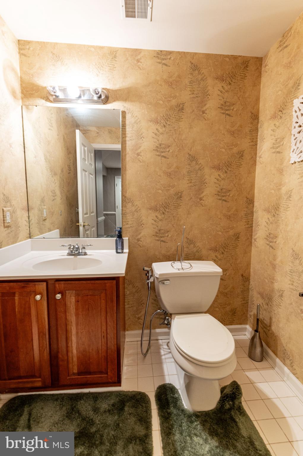 FOX RUN ESTATES - Residential