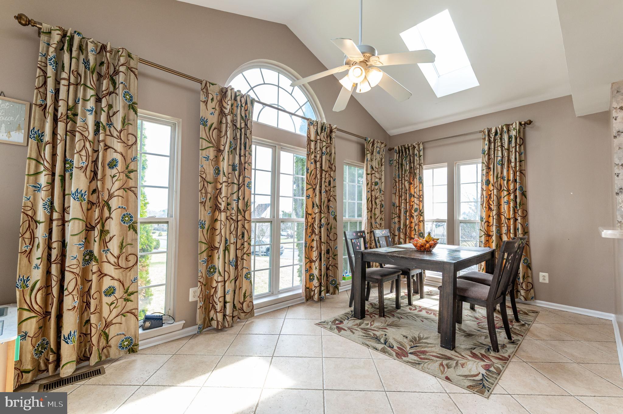 FOX RUN ESTATES - Residential