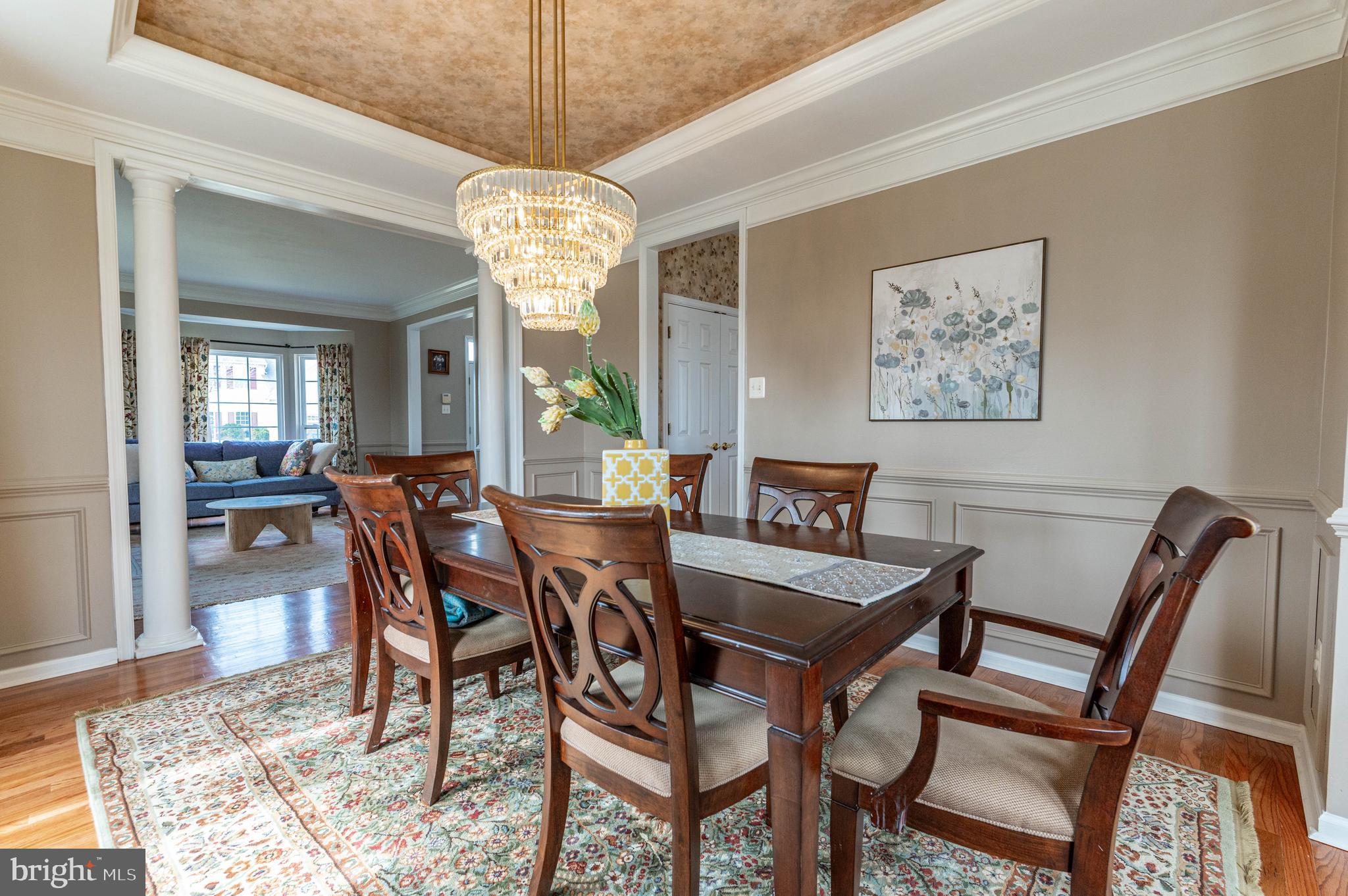 FOX RUN ESTATES - Residential