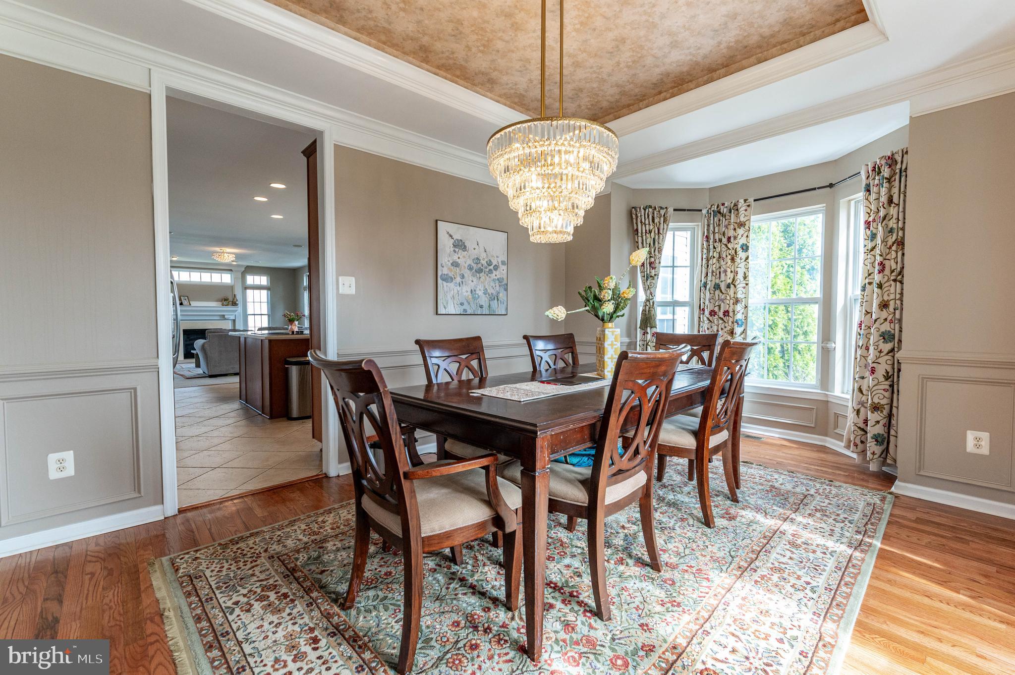 FOX RUN ESTATES - Residential