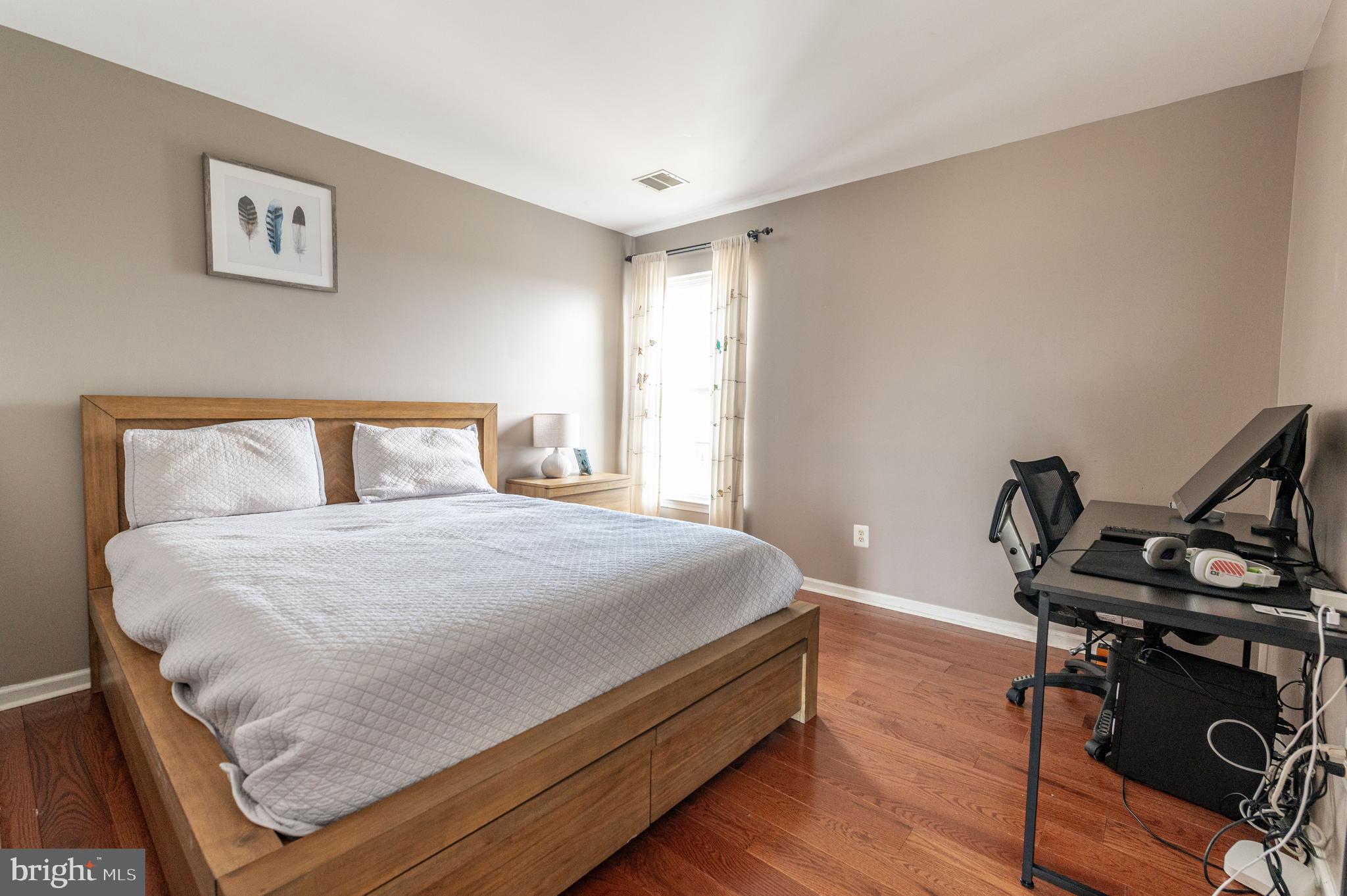 FOX RUN ESTATES - Residential