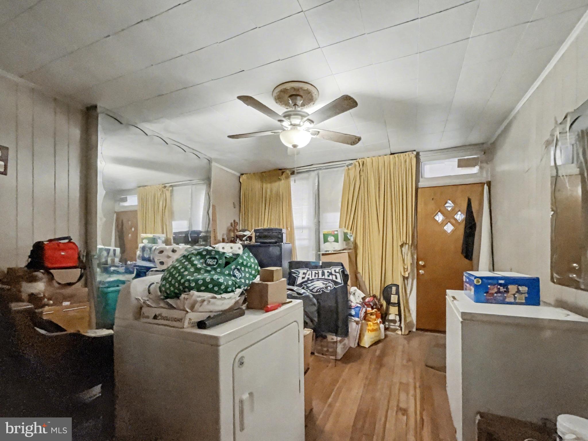 2717 PRESBURY STREET