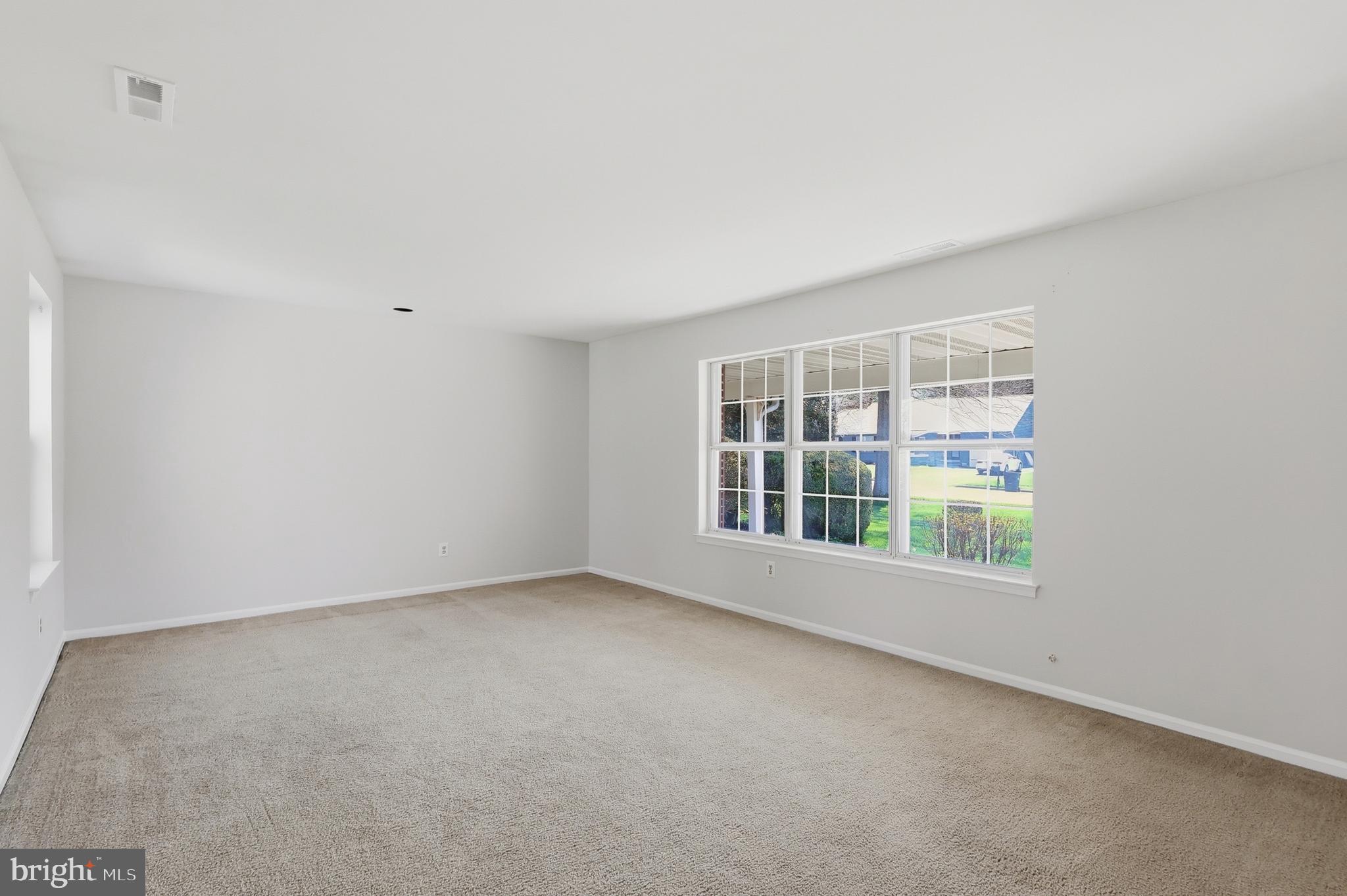 YARDLEY MDWS - Residential